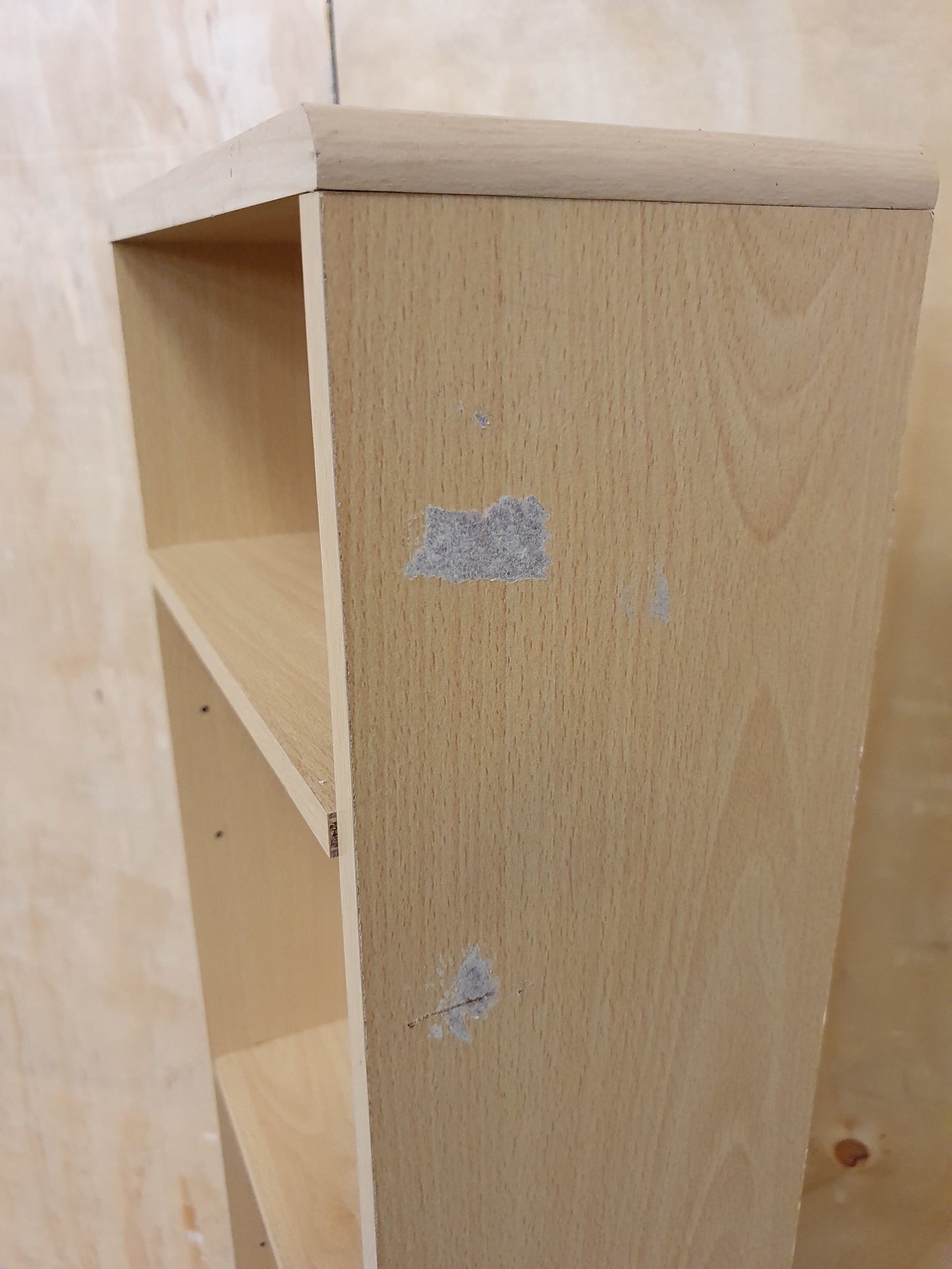 Small Modern Wood Shelving Unit with Chrome Attachment to Base - EL104006