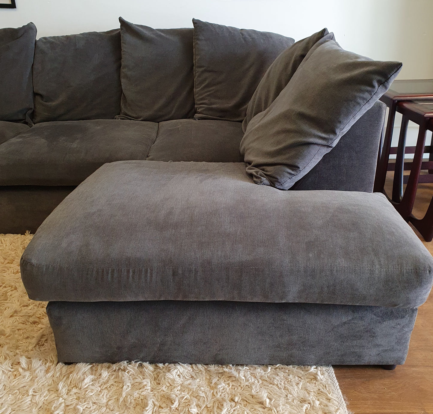 Grey Modern Soft Fabric L-Shape Sofa - 103679