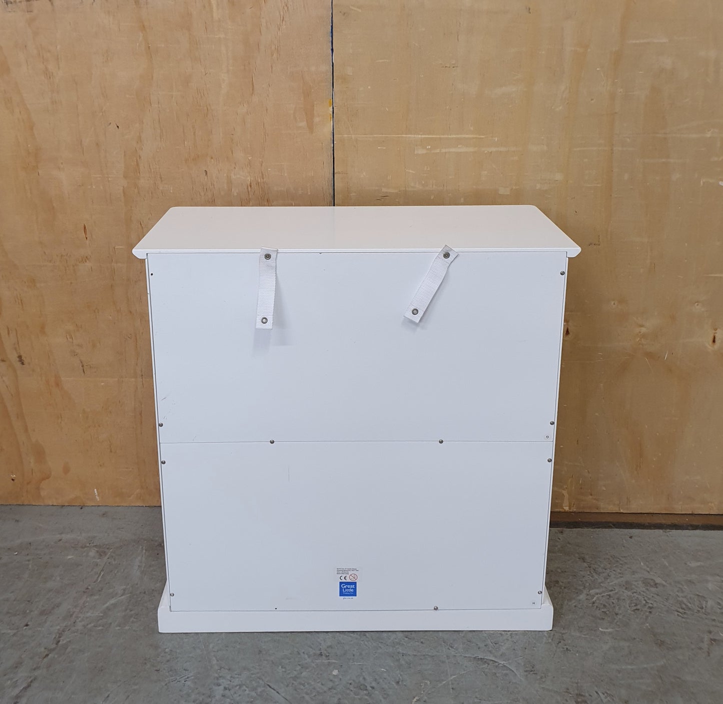 Small 4 Cubby Hole Shelving Unit with 2 Canvas Storage Boxes - EL104591