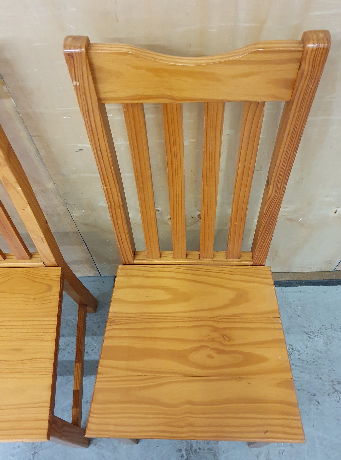 2 Matching Pine Dining Chairs - EL104391 / EL104392