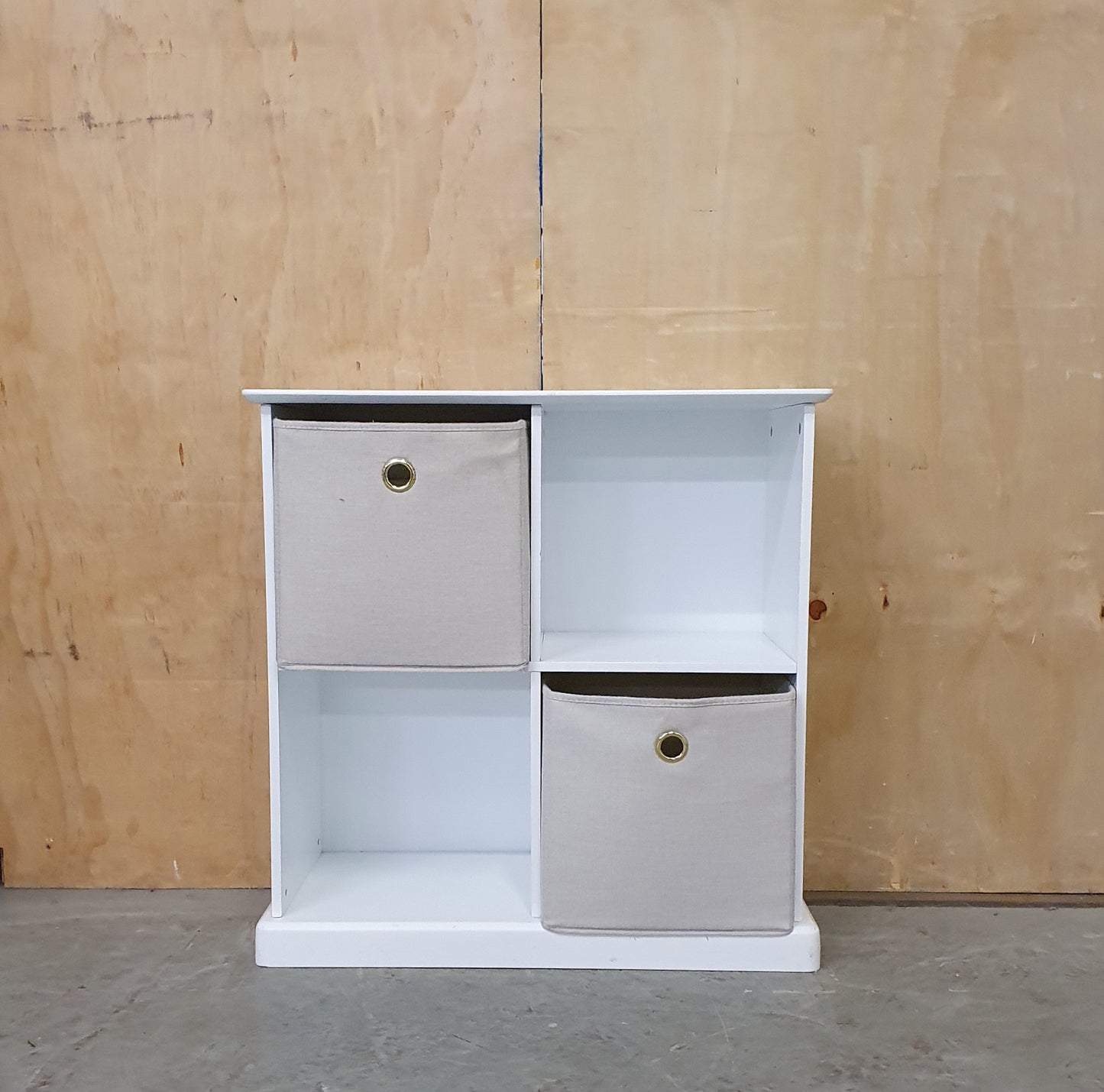 Small 4 Cubby Hole Shelving Unit with 2 Canvas Storage Boxes - EL104591