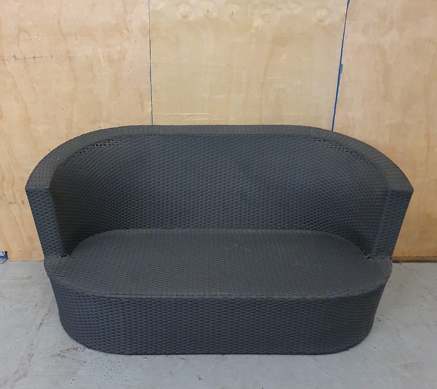 Dark Grey Oval Shape Plastic Weaved Garden Sofa - EL104055