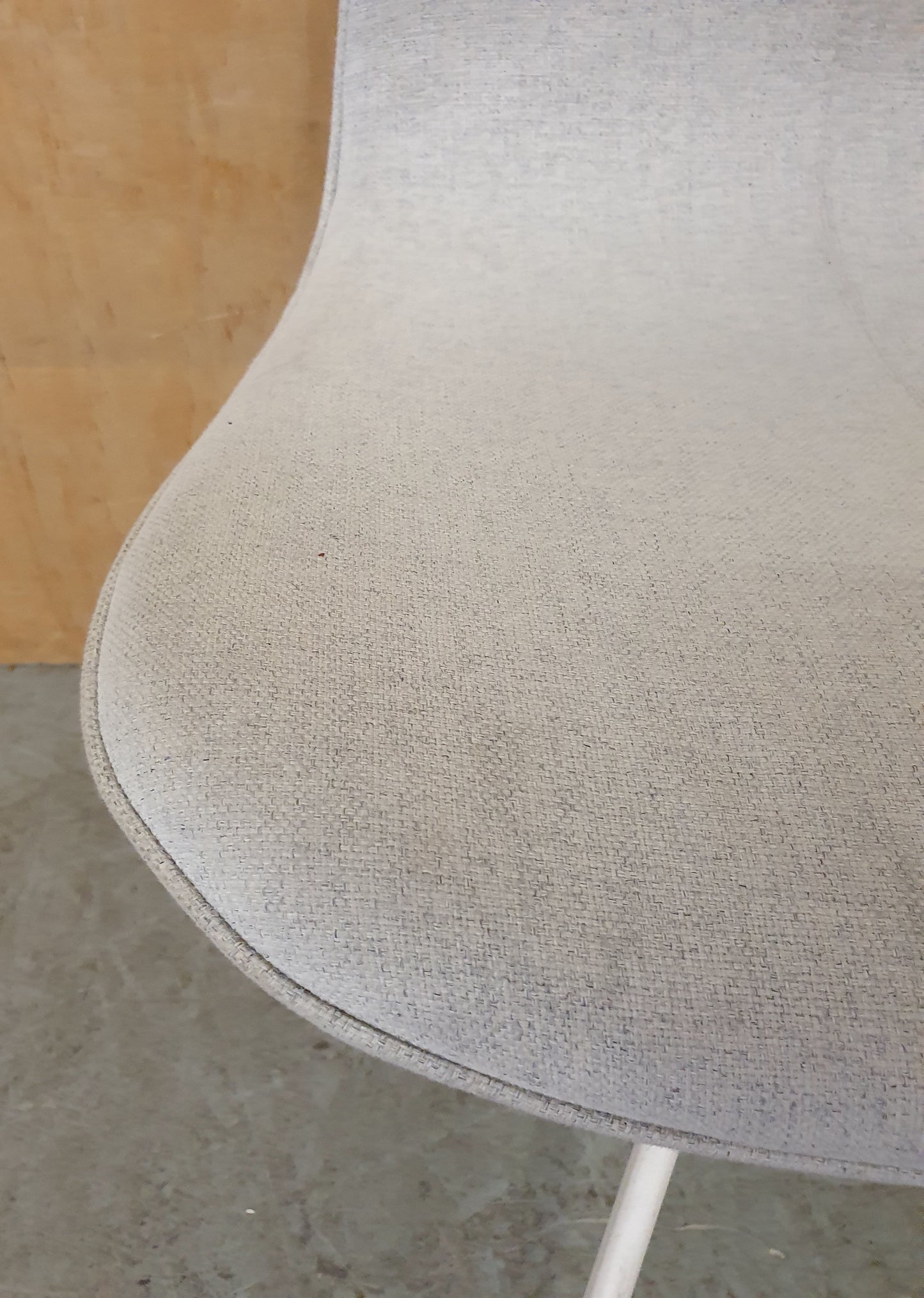 IKEA LÅNGFJÄLL Off White Fabric Office Chair - 104343