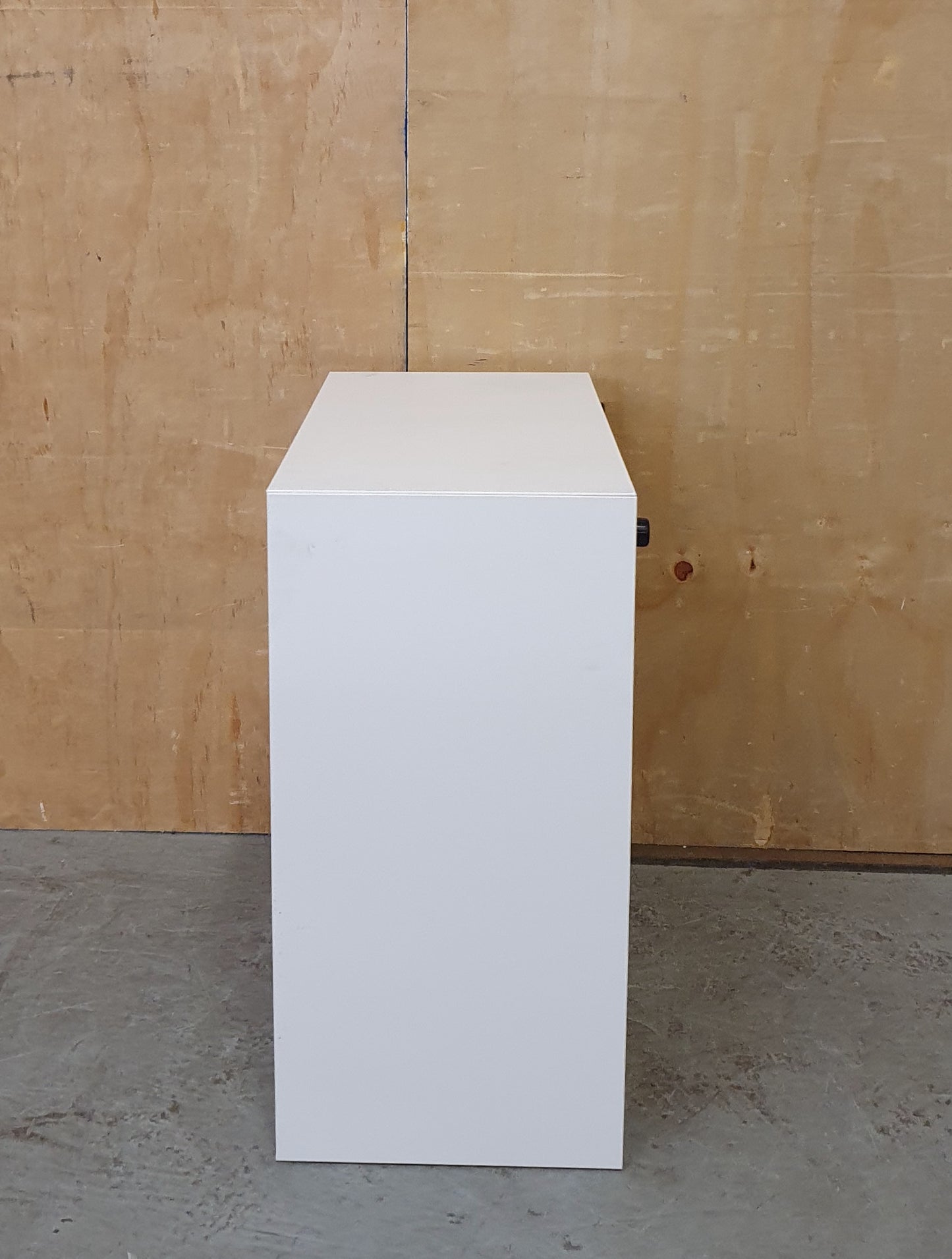 IKEA White Small 2 Door Cabinet with Internal Shelving - 104882