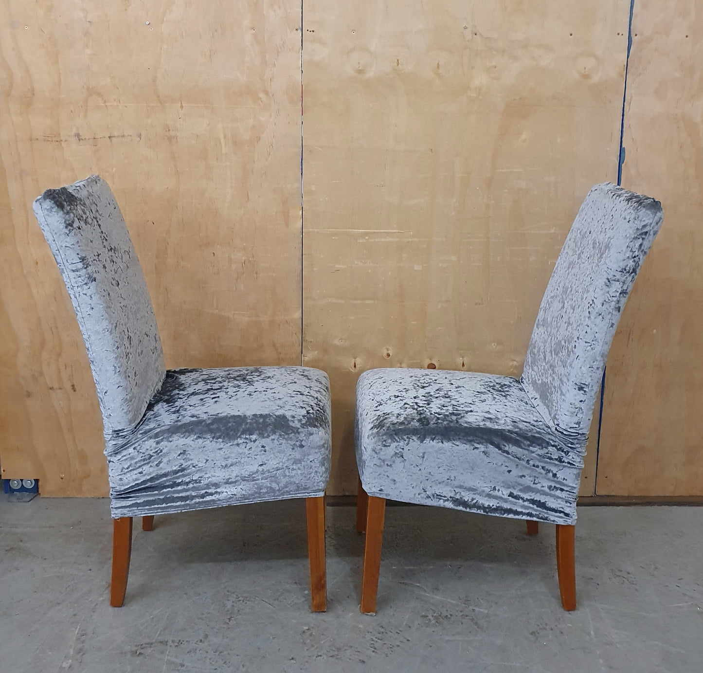 2 Matching Dining Chairs with Silver Crushed Velvet Coverings - EL104393 /EL104397