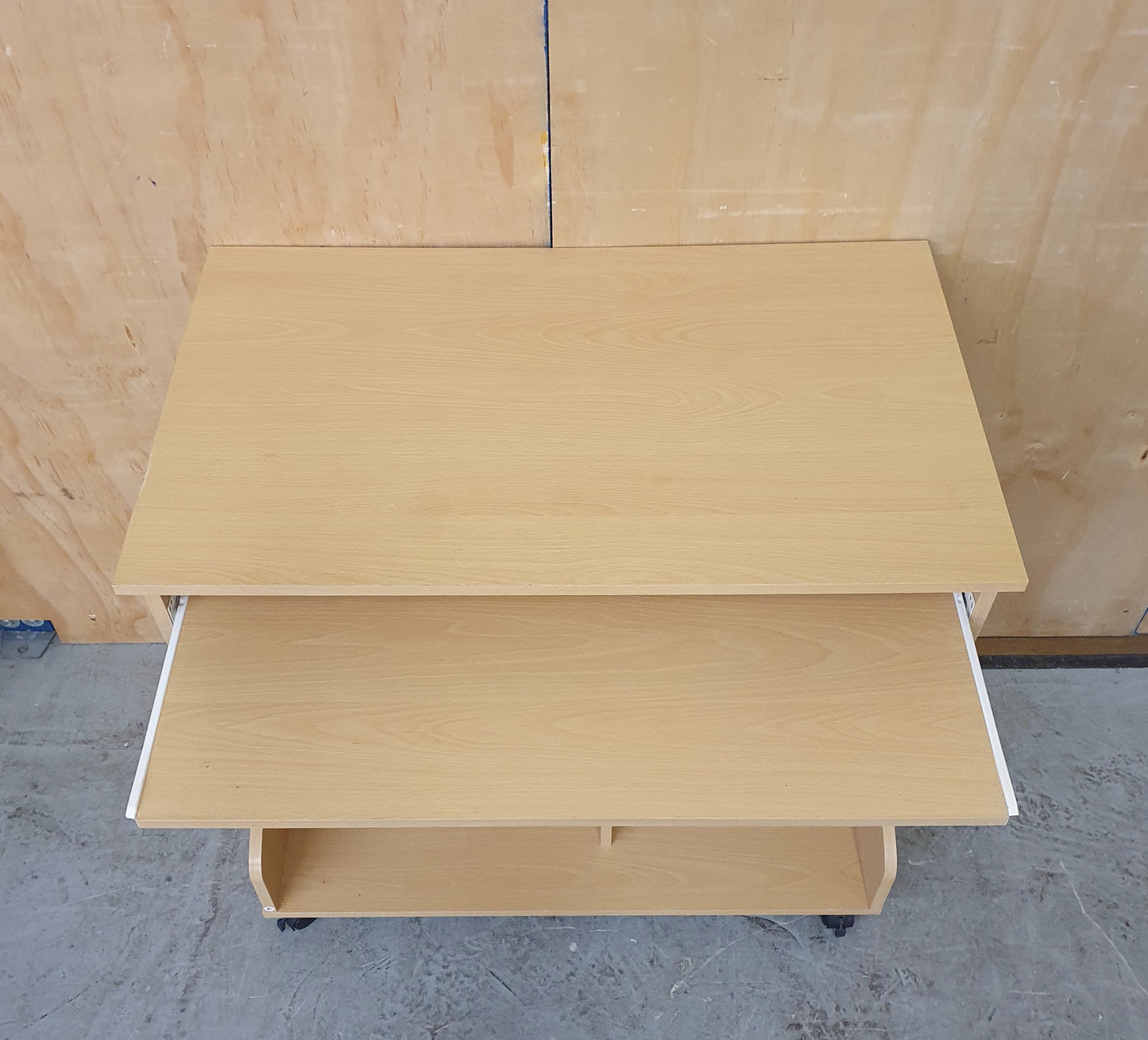 Small Wood Desk with Pull Out Panel and Curved Sides on Castor Wheels - EL104479