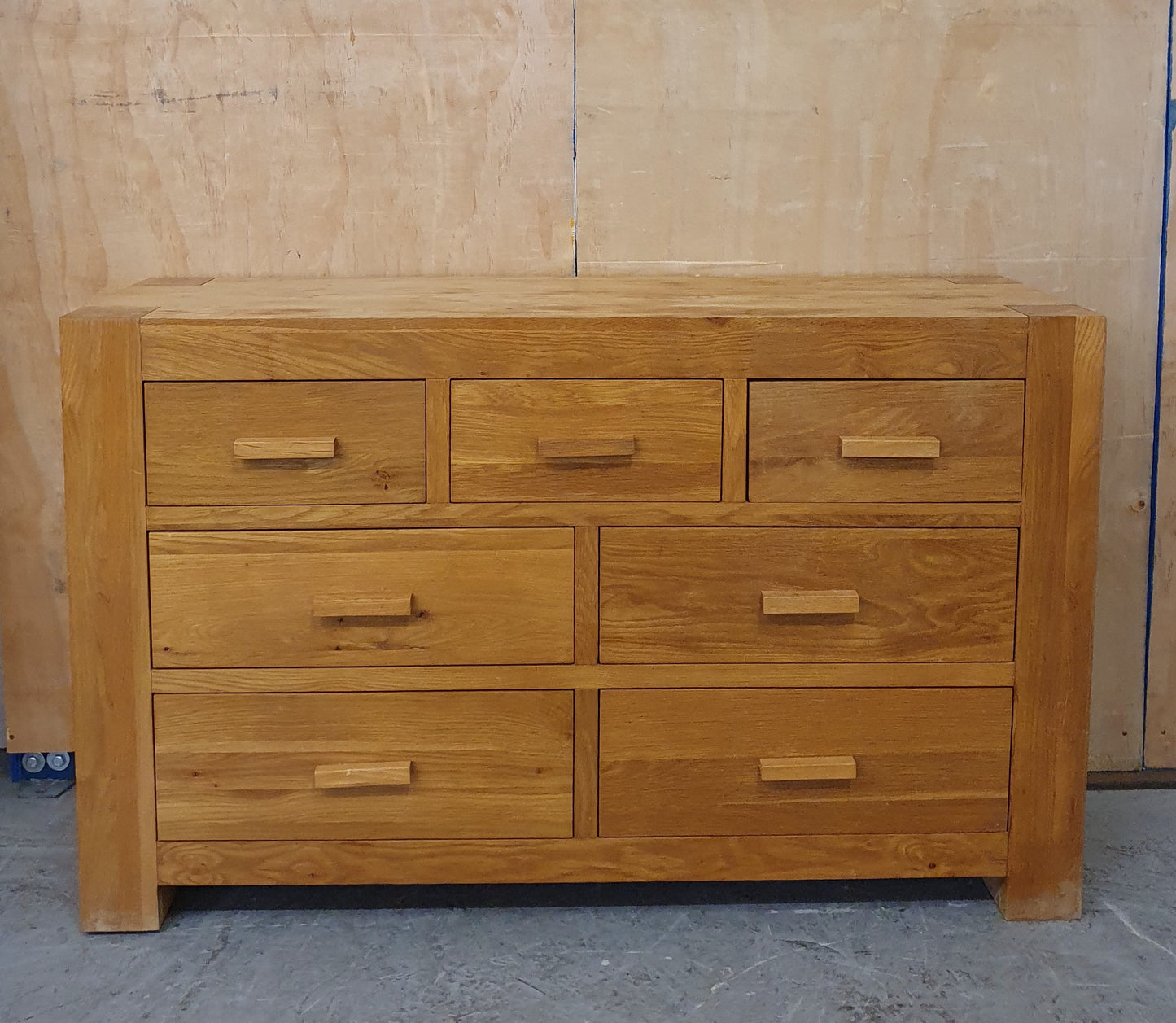 Large Oak 7 Drawer Chest of Drawers with Block Handles - 104486