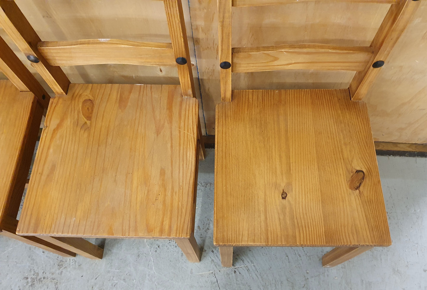 4 Matching Wood Dining Chairs - EL104513 / EL104514 / EL104515 / EL104516