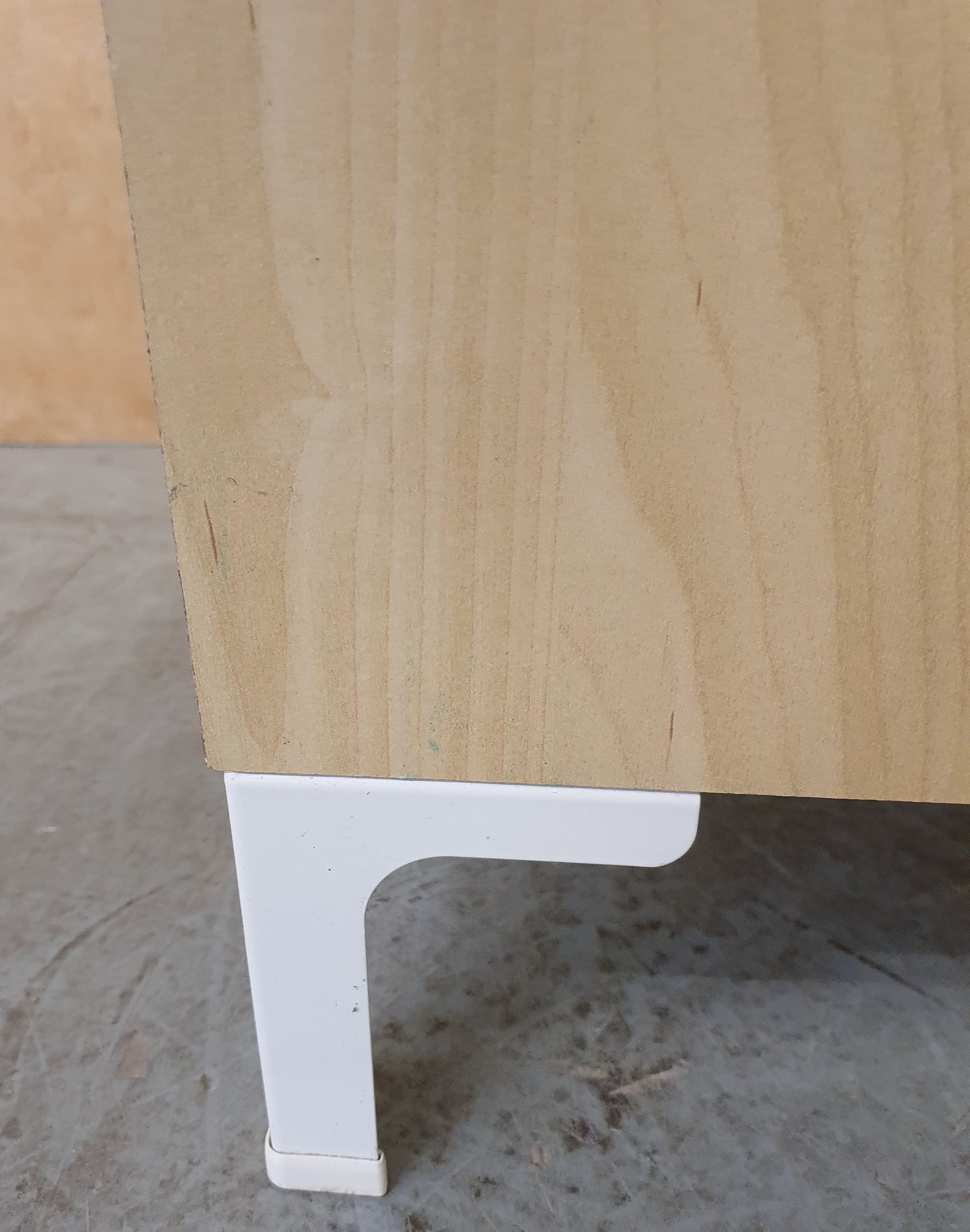Single Wooden Bedside Cabinet with Circular Cut Out Handle and Internal Shelf - EL103949