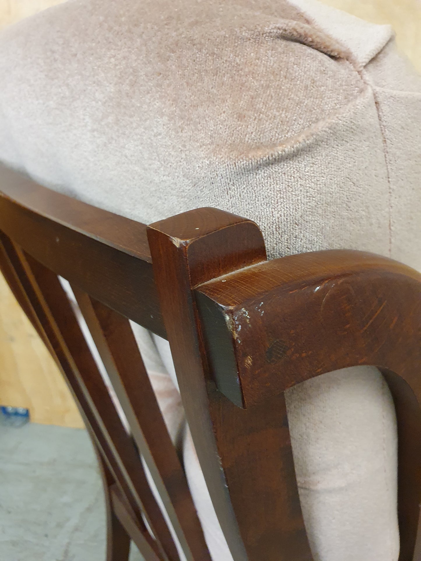 Maroon Velvet Armchair with Deep Buttoned Back Rest and Dark Wood Frame - 010825-01