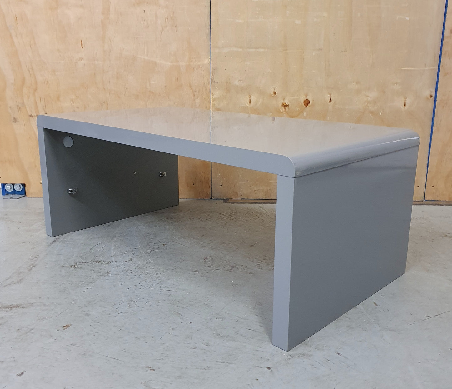 Large Curved Grey High Gloss Modern Coffee Table - 104046