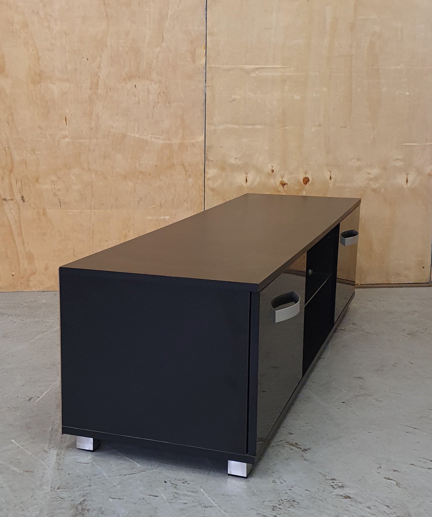 Black Gloss TV Stand with 2 Doors and Centre Glass Shelf - EL104258