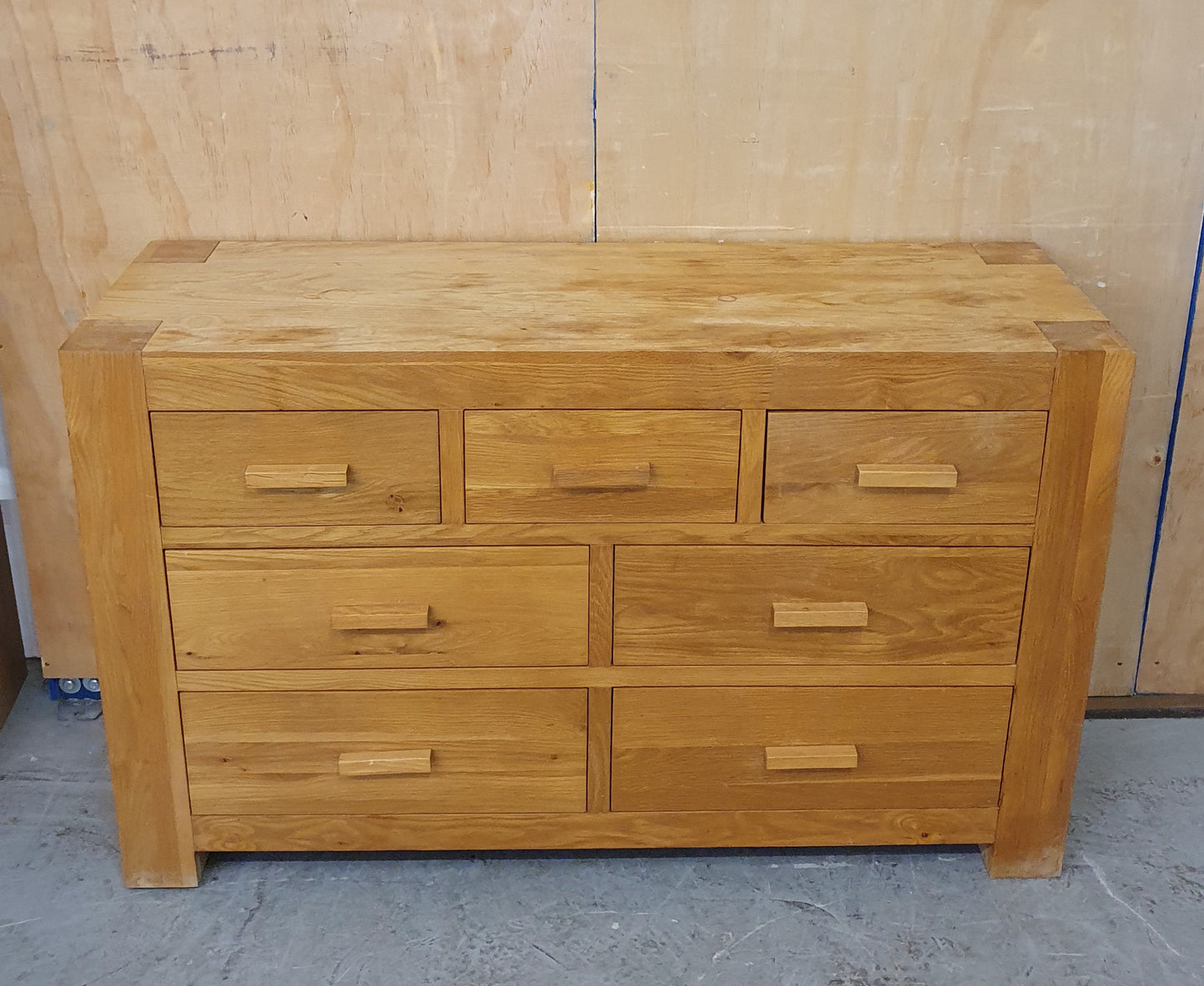 Large Oak 7 Drawer Chest of Drawers with Block Handles - 104486