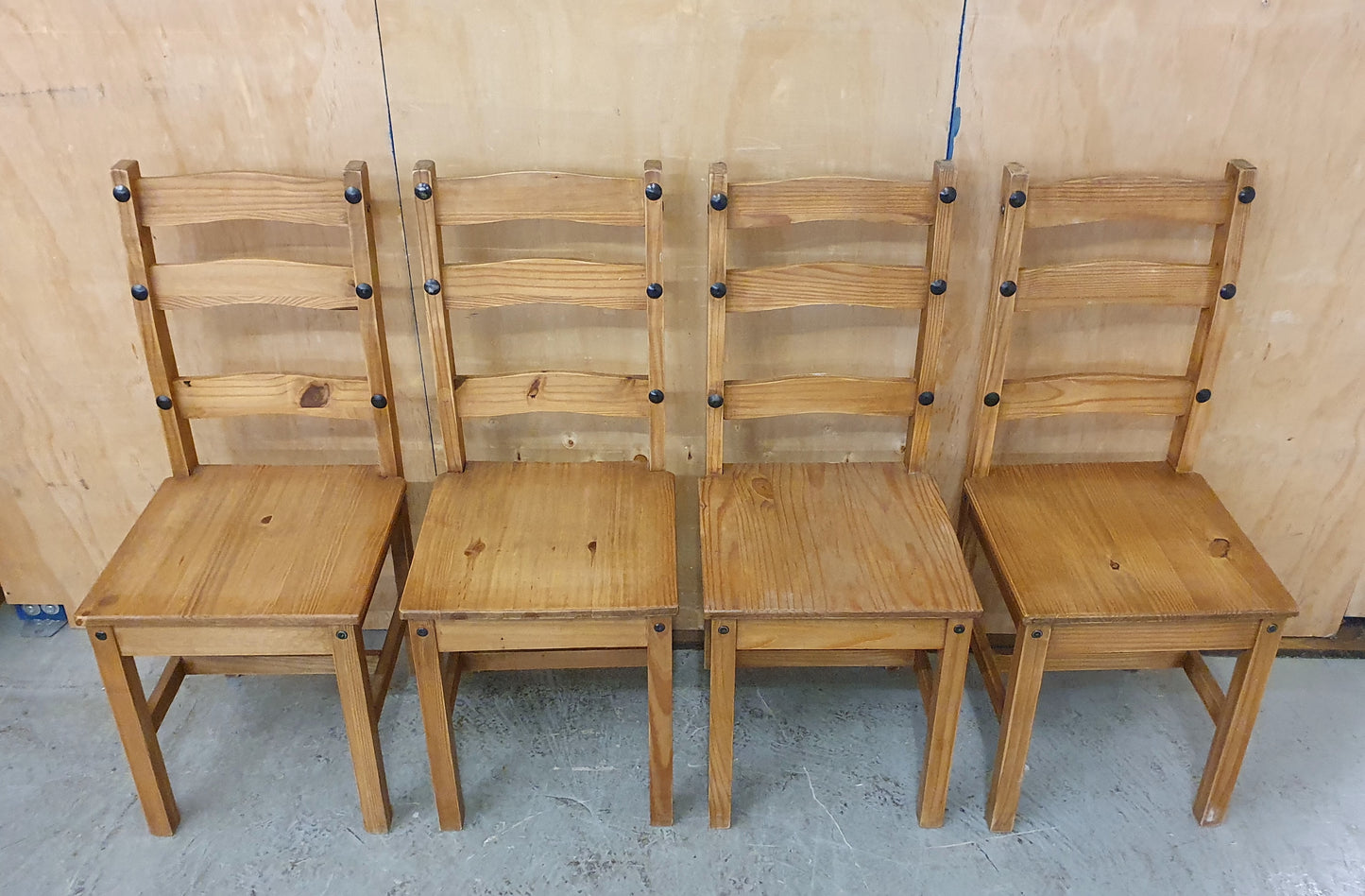 4 Matching Wood Dining Chairs - EL104513 / EL104514 / EL104515 / EL104516