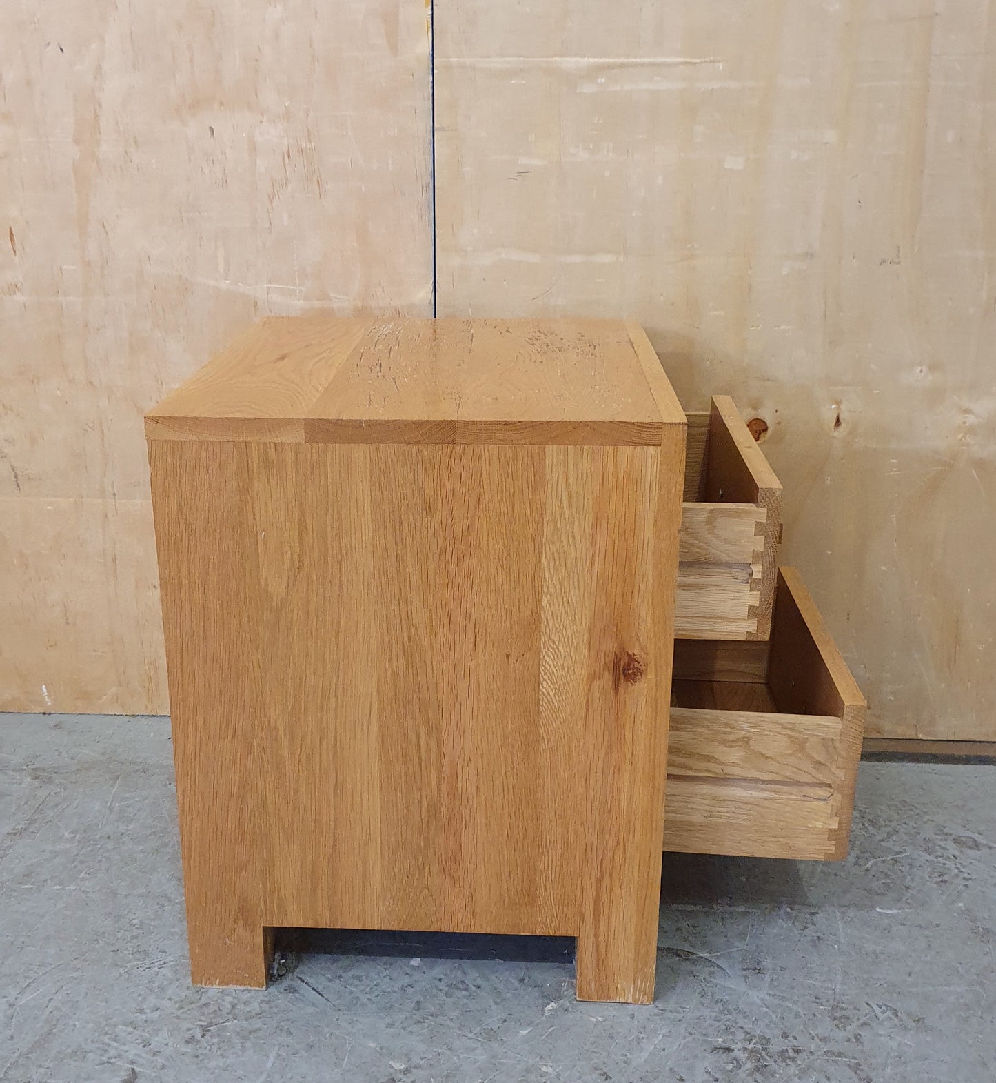 Single 2 Drawer Oak Bedside Cabinet - 104492