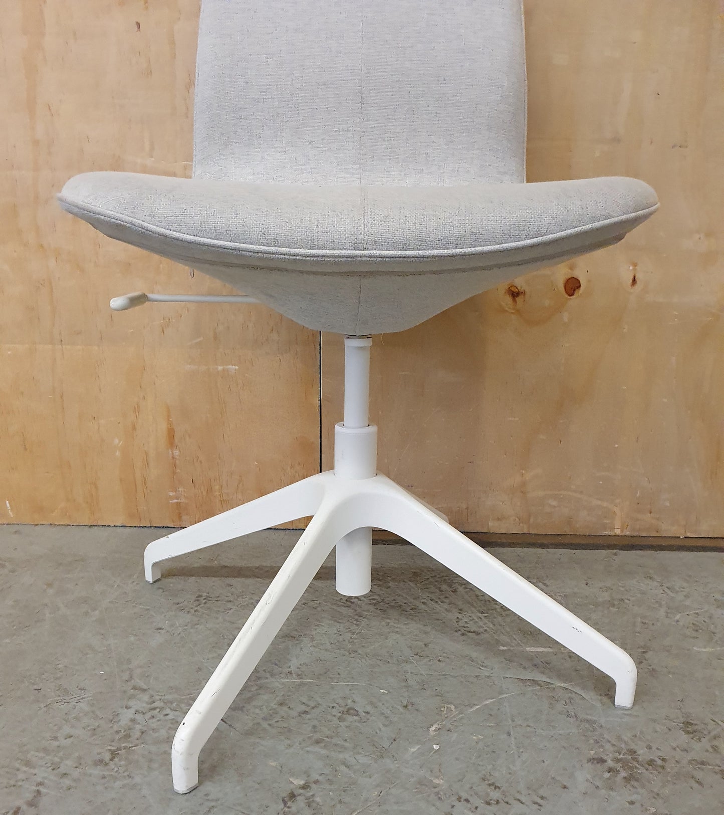 IKEA LÅNGFJÄLL Off White Fabric Office Chair - 104343
