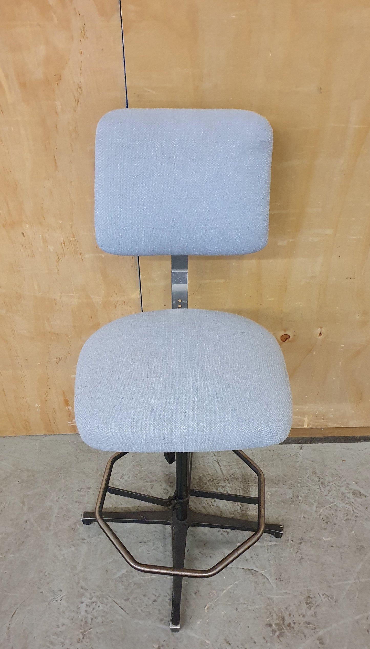 Powder Blue Height Adjustable Office Chair with Metal Frame - EL104275