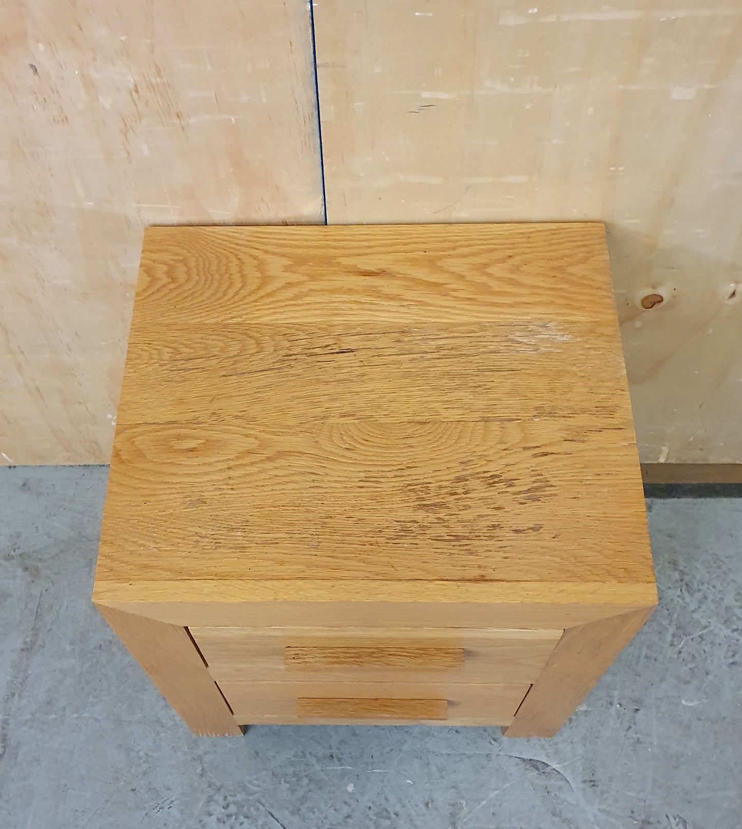 Single 2 Drawer Oak Bedside Cabinet - 104492