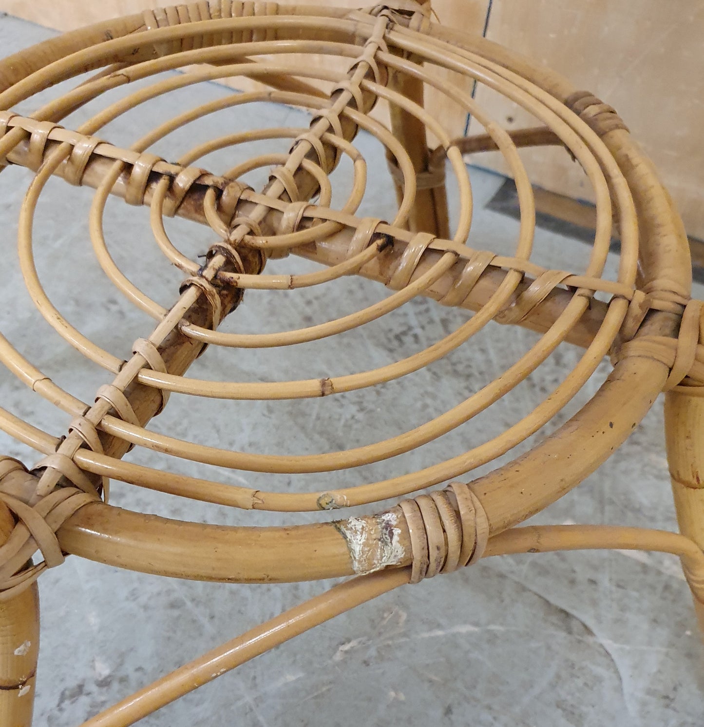 2 Tier Round Rattan Coffee Table - 104187
