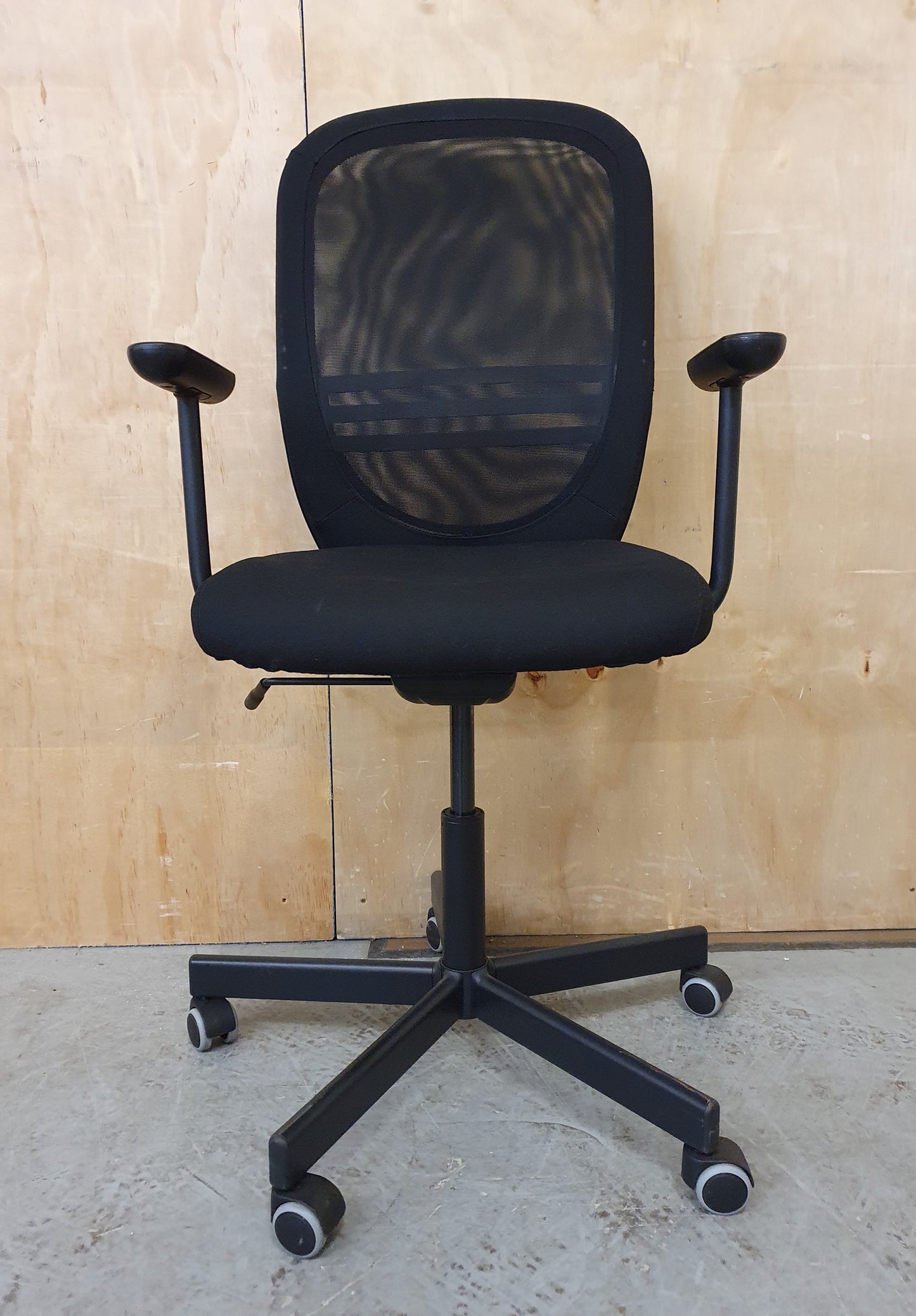IKEA FLINTAN Black Ergonomic Mesh Back Rest Height Adjustable Office Chair - 103922