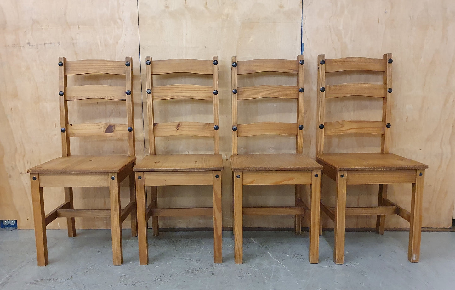 4 Matching Wood Dining Chairs - EL104513 / EL104514 / EL104515 / EL104516