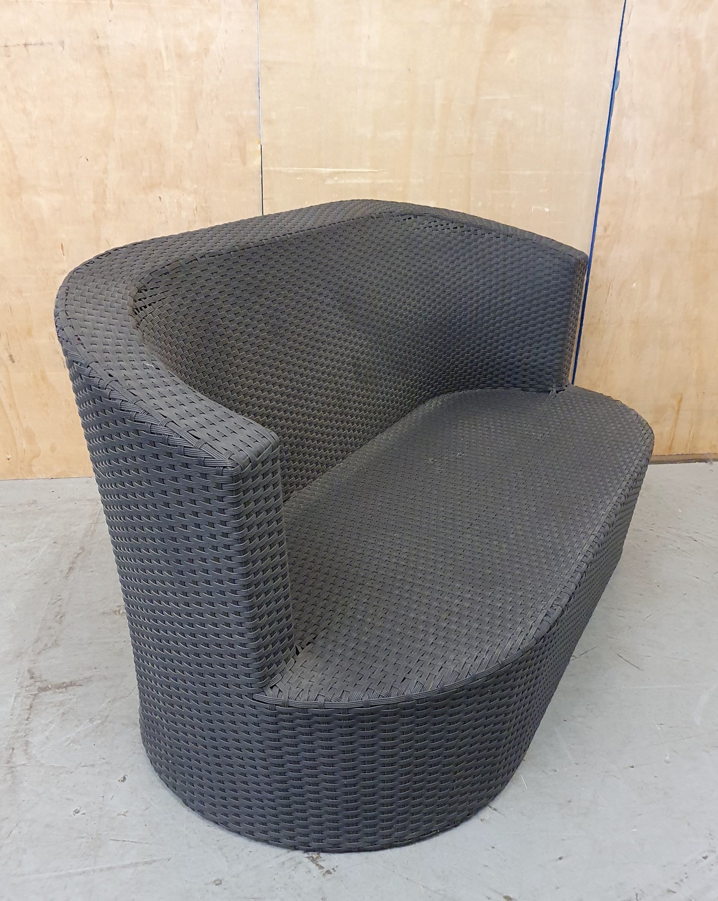 Dark Grey Oval Shape Plastic Weaved Garden Sofa - EL104055