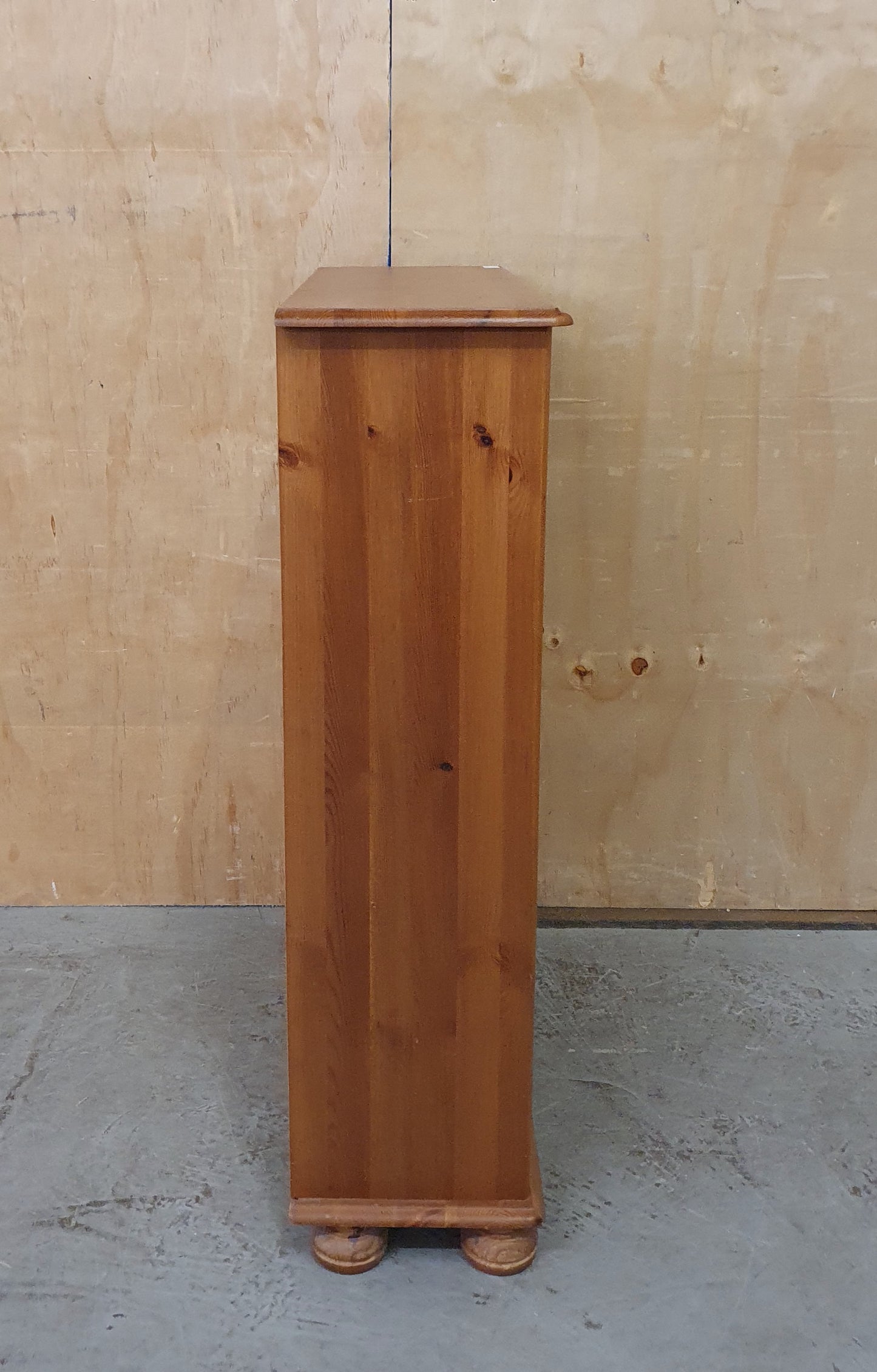 Small Pine Free Standing Bookcase - 104769