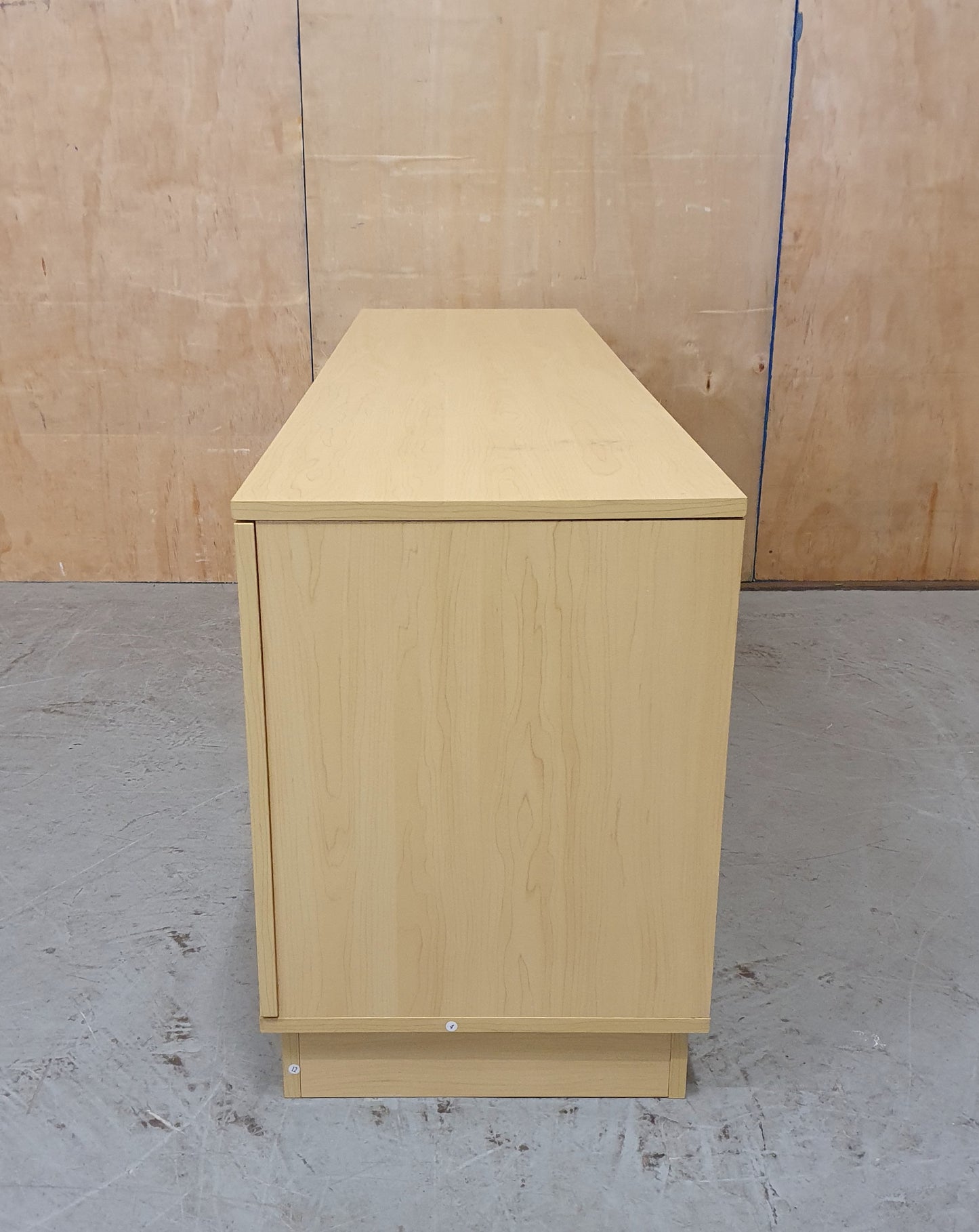Wood TV Stand with 2 Slatted Doors and Internal Shelves - 104825