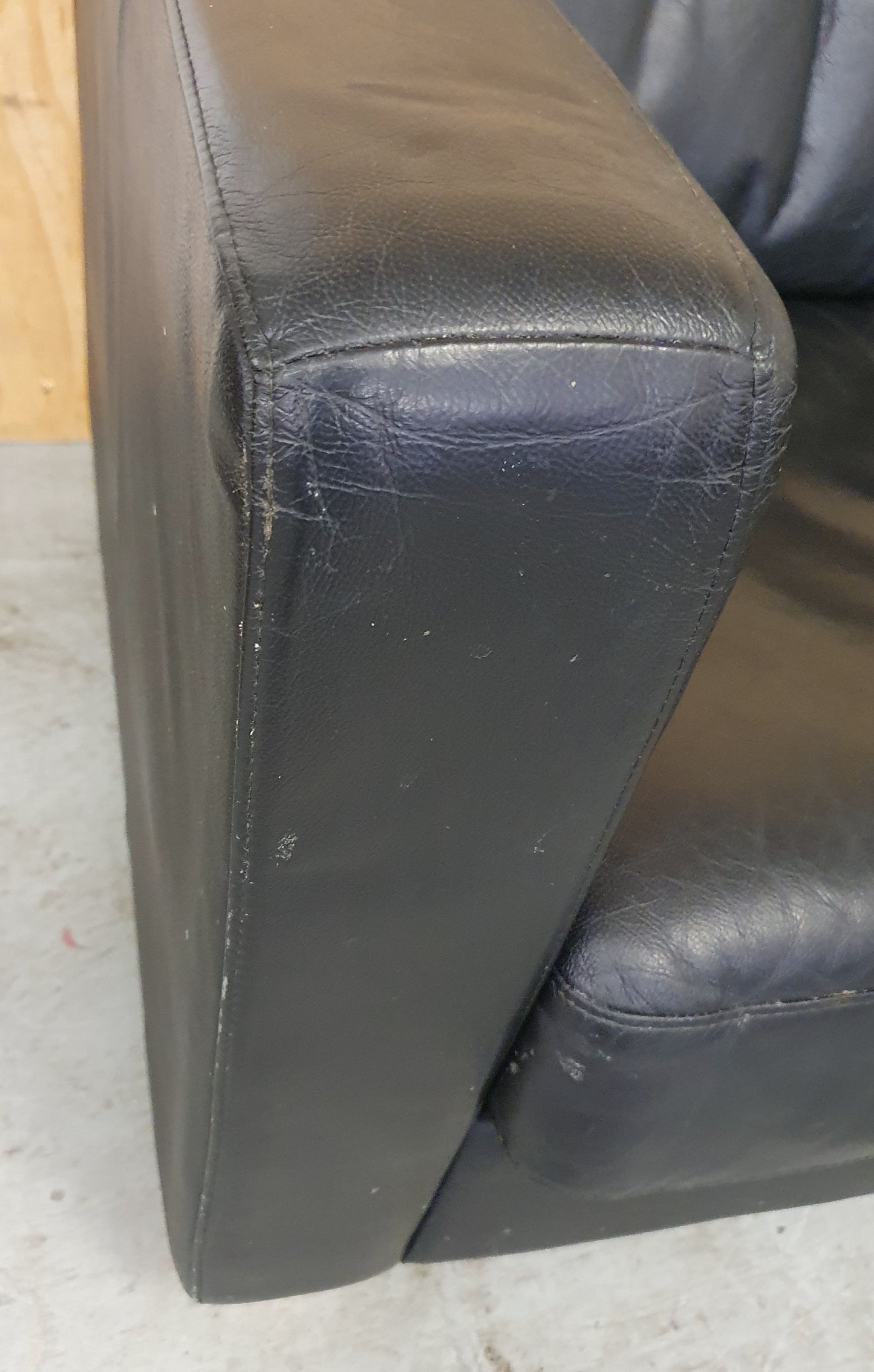 Black Leather 2 seater Sofa - 104108