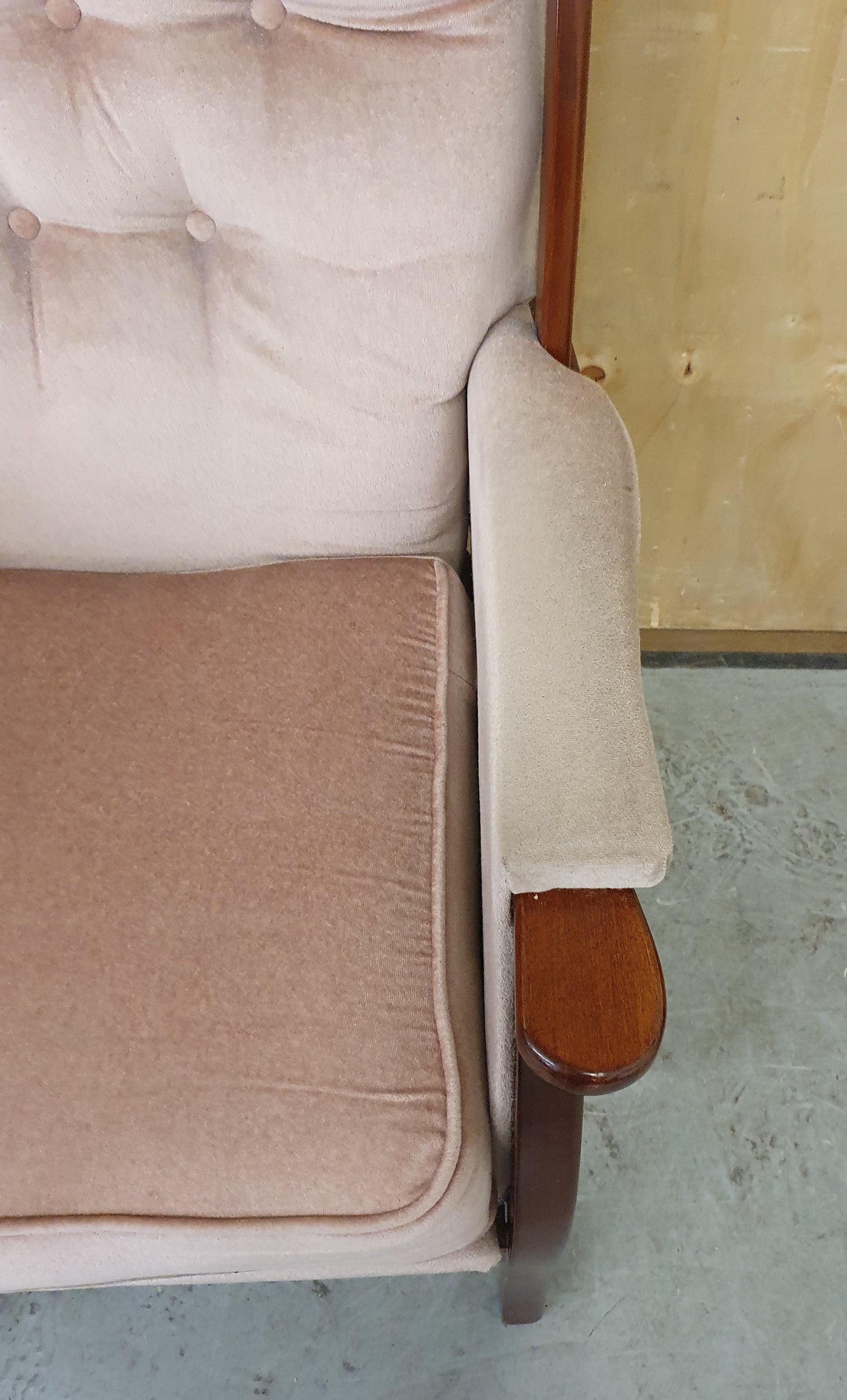 Maroon Velvet Armchair with Deep Buttoned Back Rest and Dark Wood Frame - 010825-01