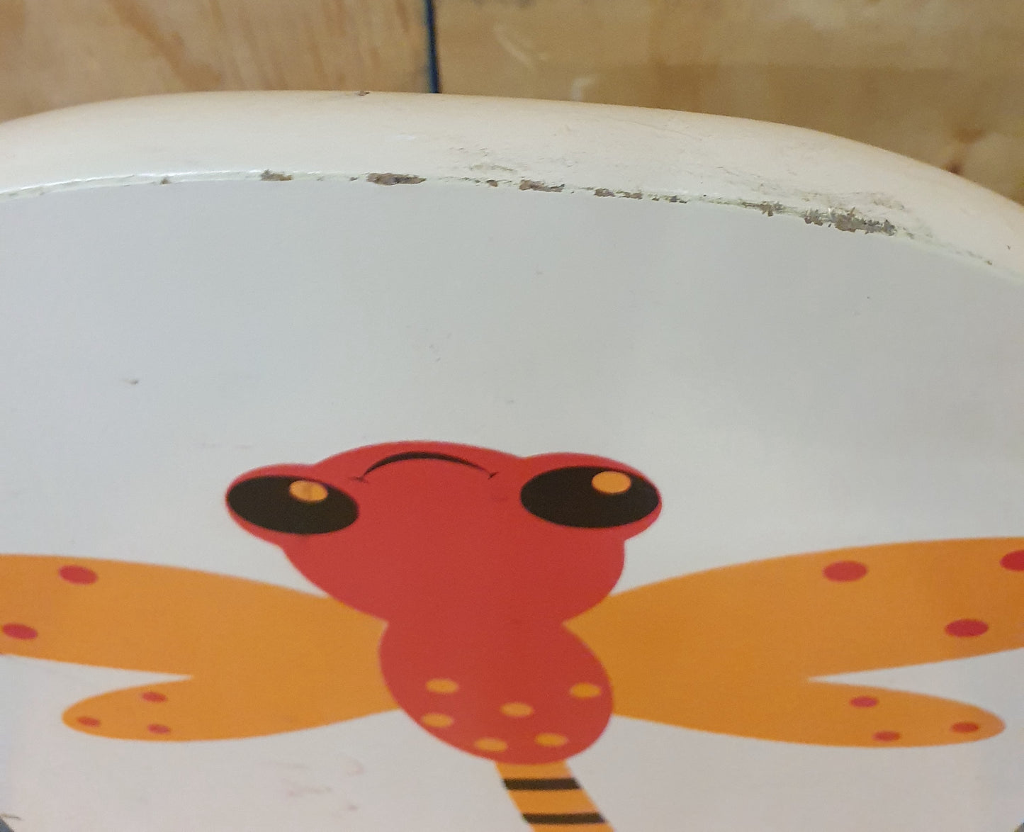 Wood Children's Chair with Dragon Fly Image on Back Rest - 240725-01