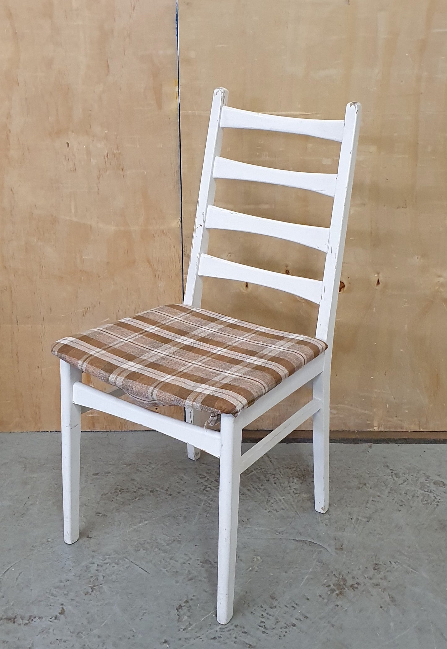 Single White Wood Dining Chair with Slatted Back Rest and Brown Check Fabric Seat Cover - EL104060