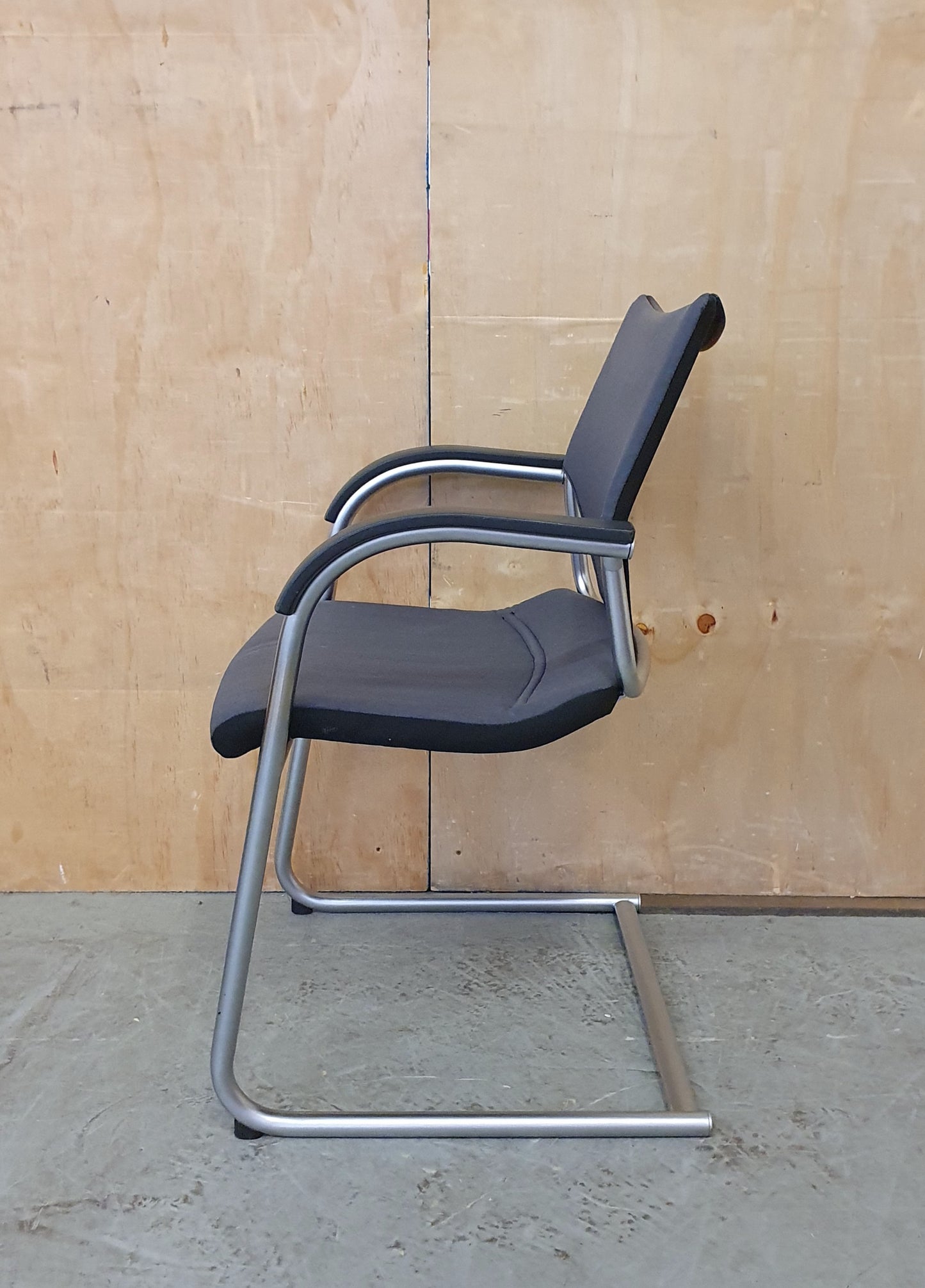 Grey Fabric Office Chair with Chrome Frame - 104342