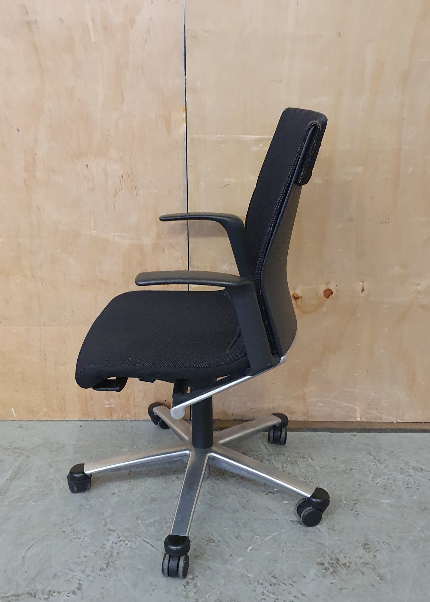 Black Fabric Office Chair on Castor Wheels - 104341