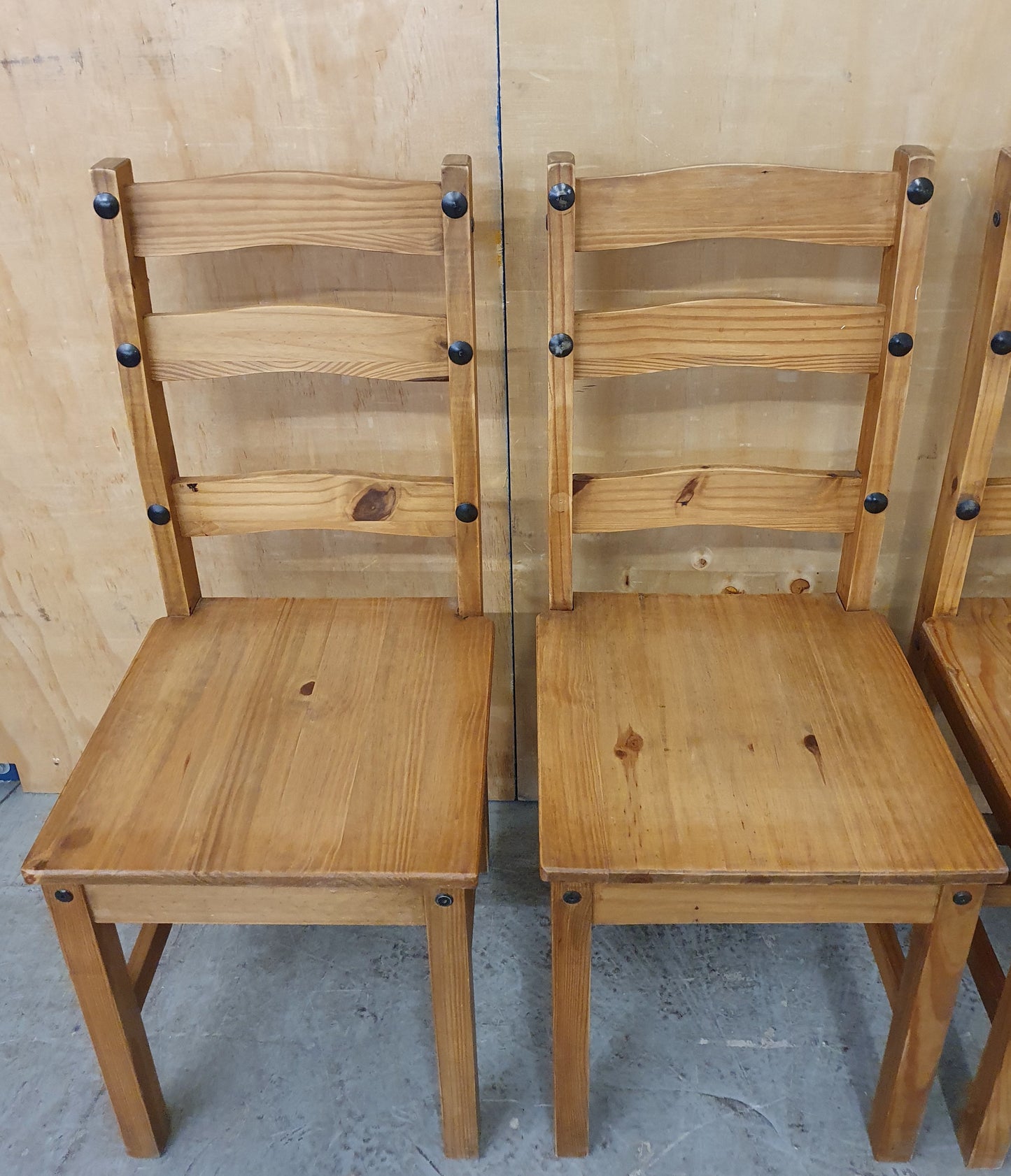 4 Matching Wood Dining Chairs - EL104513 / EL104514 / EL104515 / EL104516
