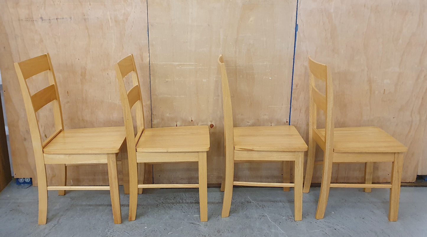 4 Matching Pine Dining Chairs - EL104509 / EL104510 / EL104511 / EL104512