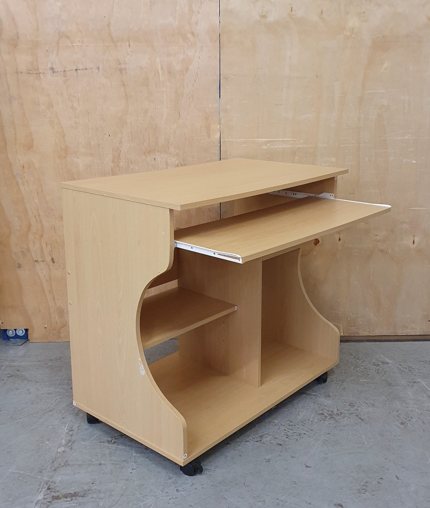Small Wood Desk with Pull Out Panel and Curved Sides on Castor Wheels - EL104479
