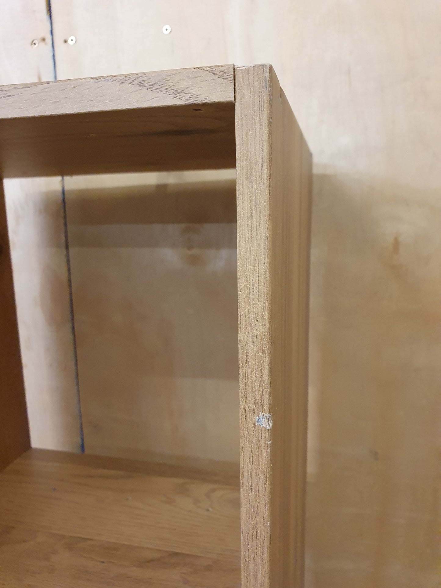 Tall 3 Shelf Wall Mountable Wood Bookcase - EL104478