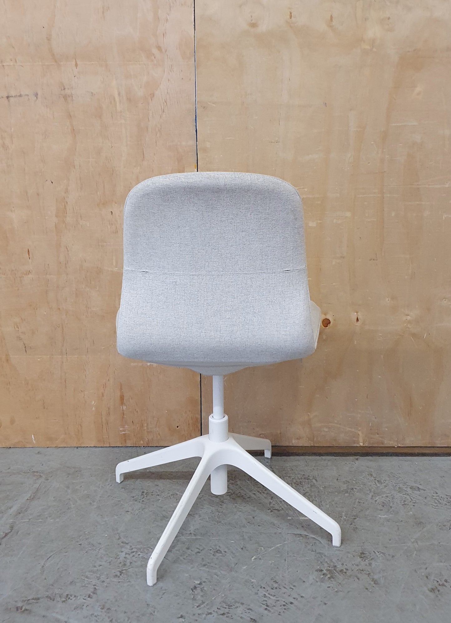 IKEA LÅNGFJÄLL Off White Fabric Office Chair - 104343