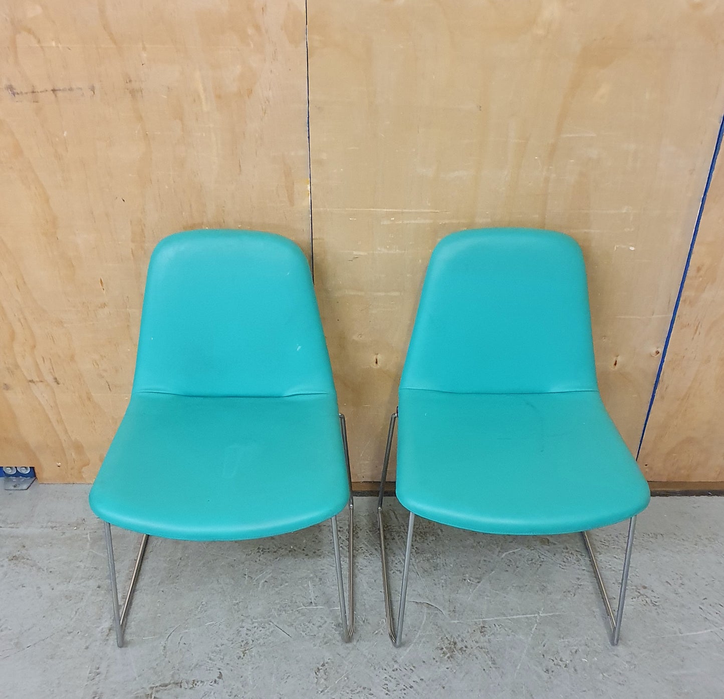 HITCHMYLIUS 2 Matching Turquois Soft Leather Chairs - EL104088 / EL104099