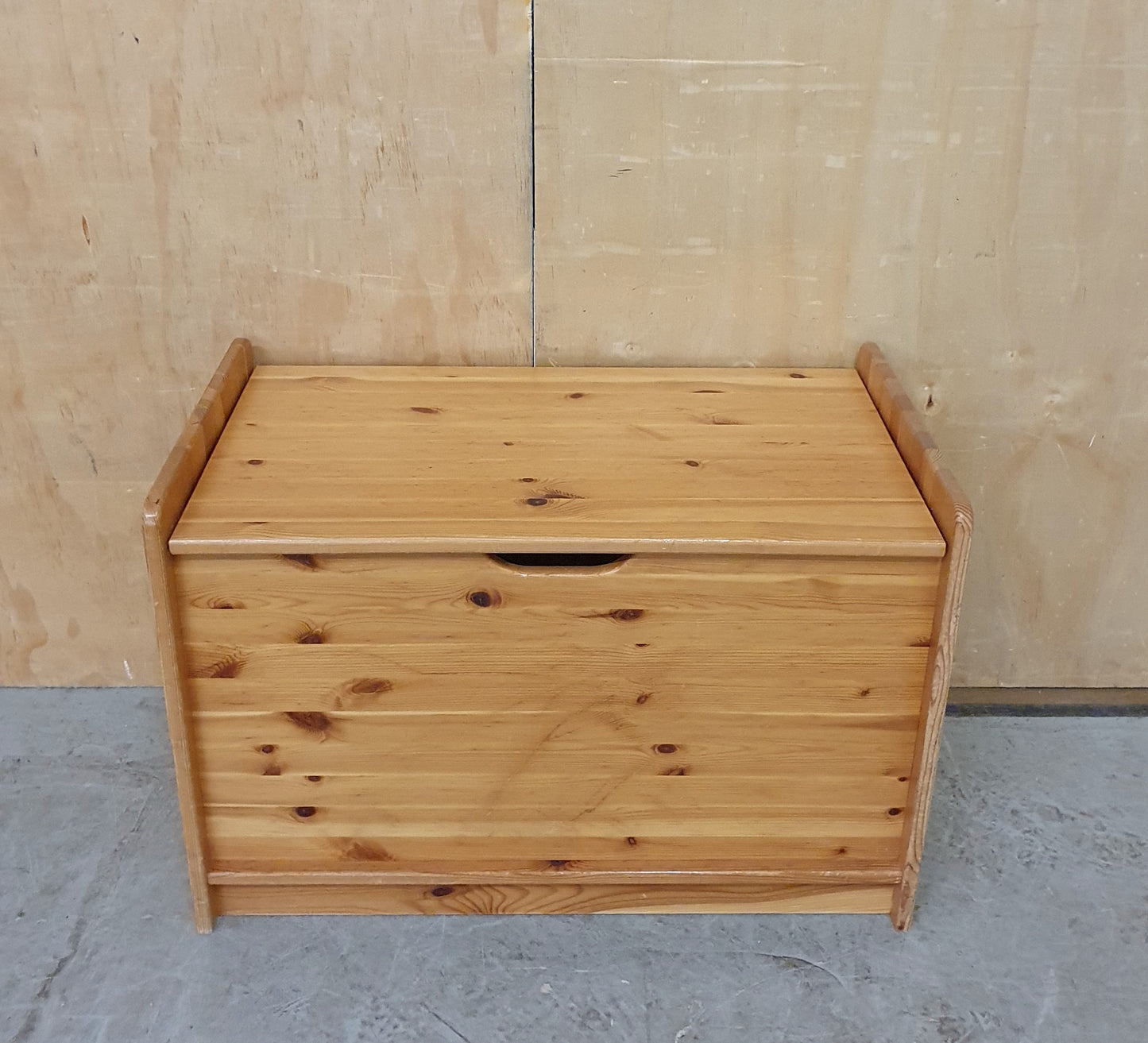Pine Storage Box - EL104929