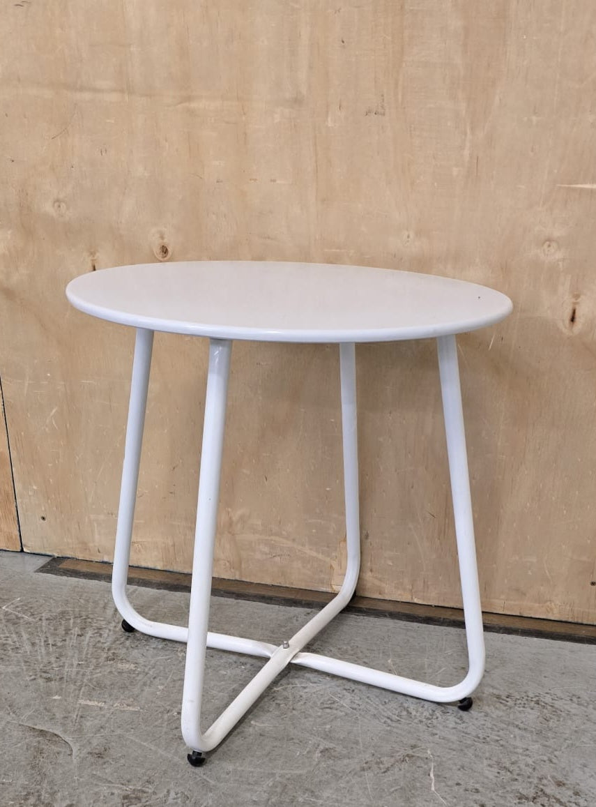 Small White Metal Coffee Table - EL104757