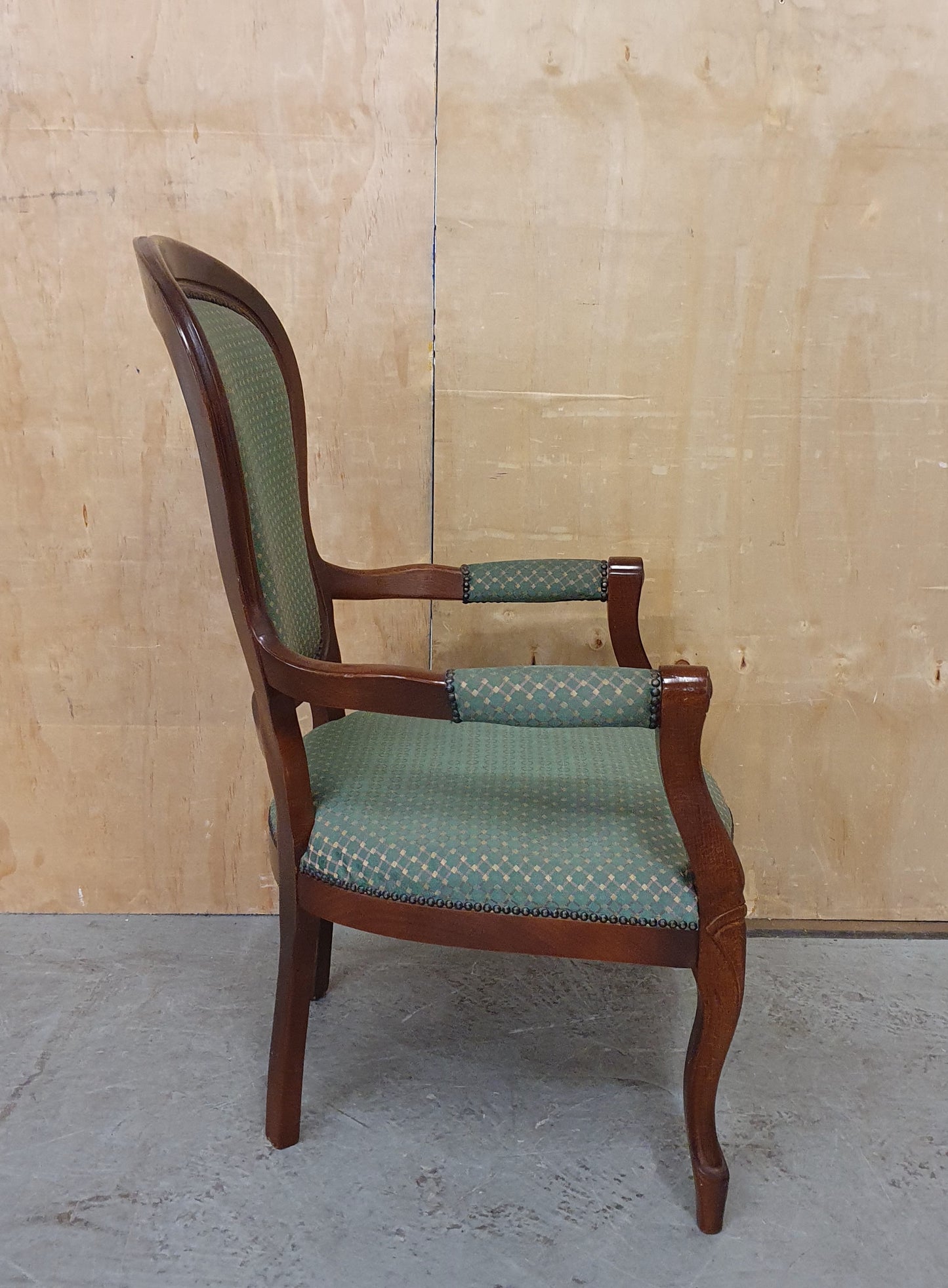 Vintage Mahogany Frame Accent Armchair - 104898