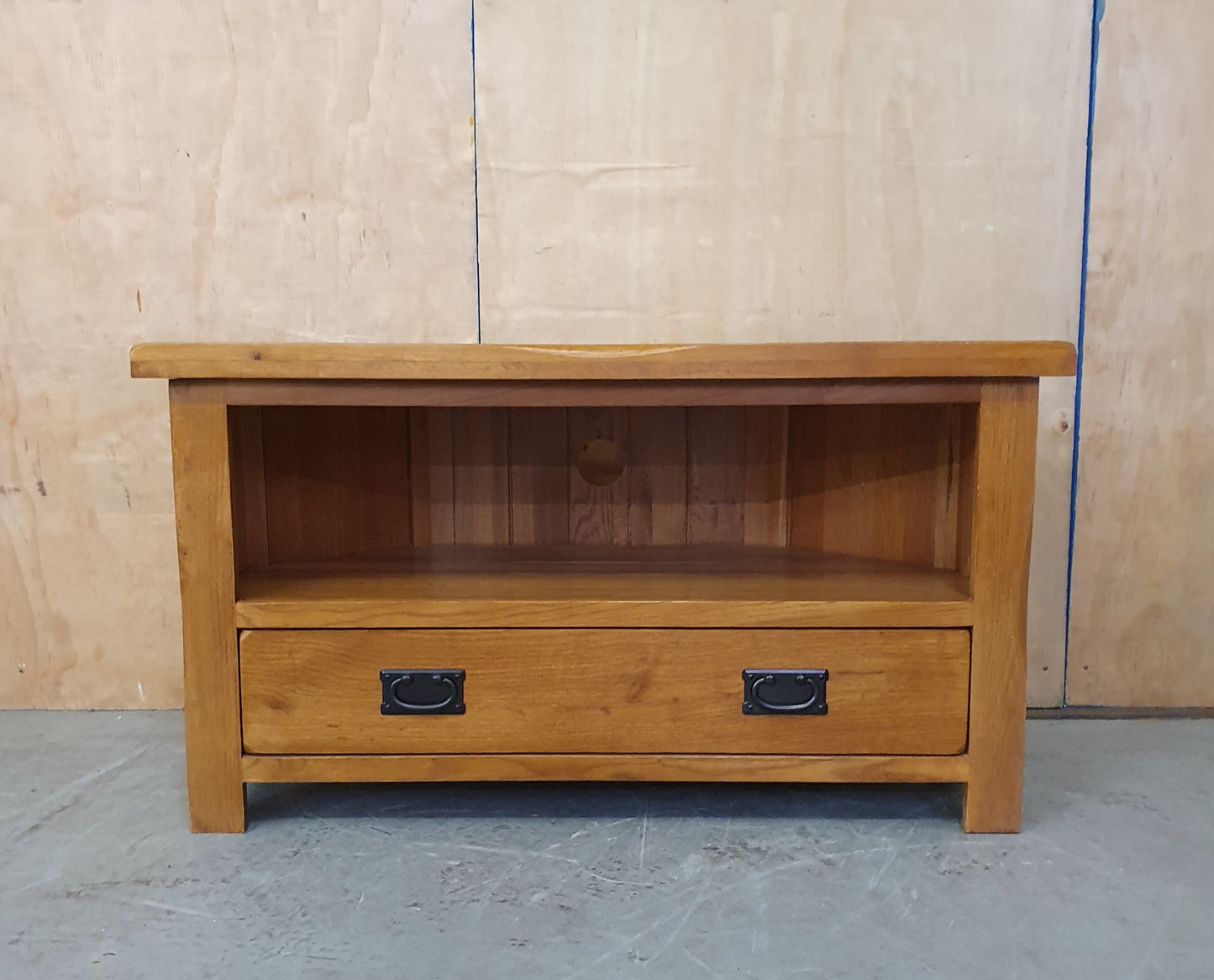 Solid Oak TV Stand with Drawer - EL104257