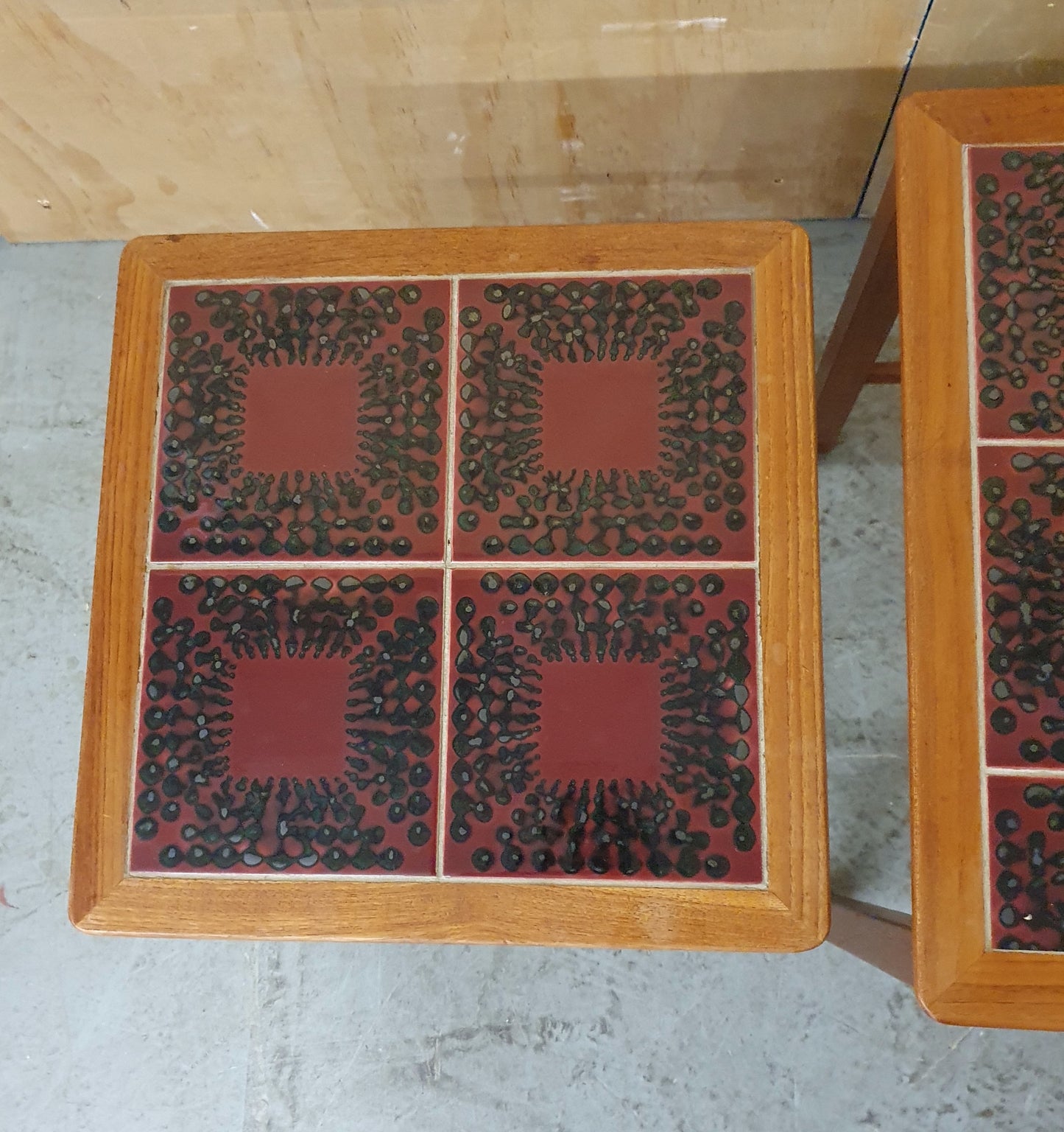Mid Century Design Nest of Tables - EL104219