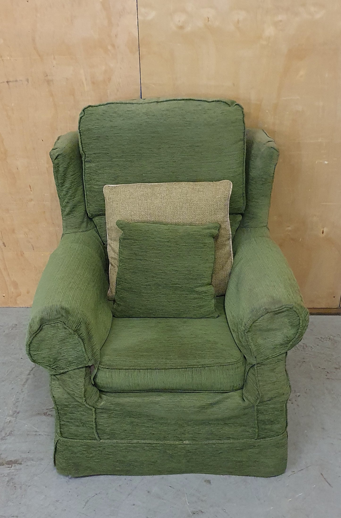 Green Fabric Armchair on Wheels - 104897