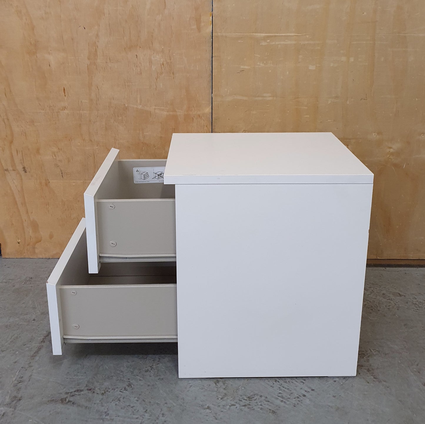 IKEA MALM White Single Bedside Cabinet - 104895