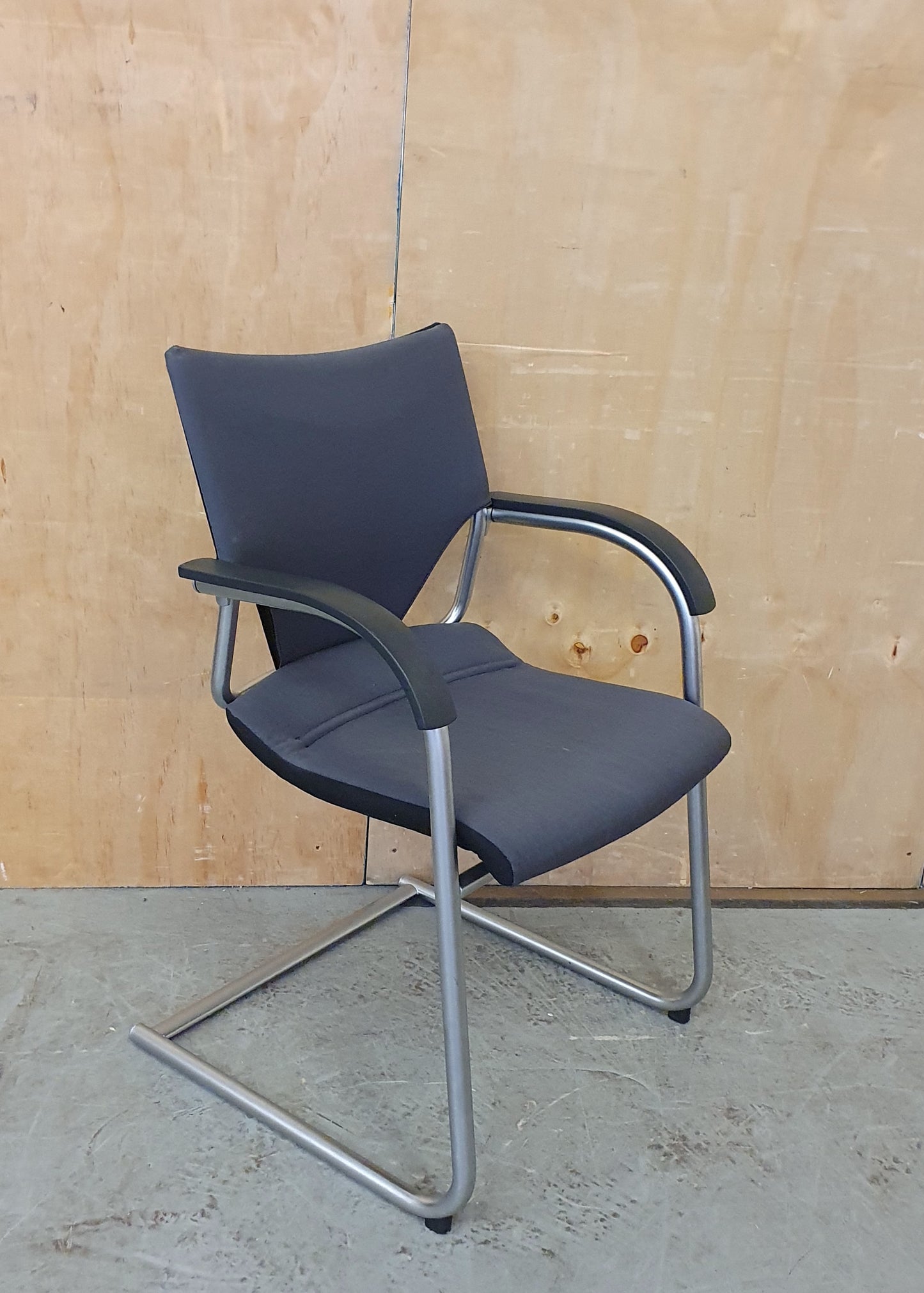 Grey Fabric Office Chair with Chrome Frame - 104342
