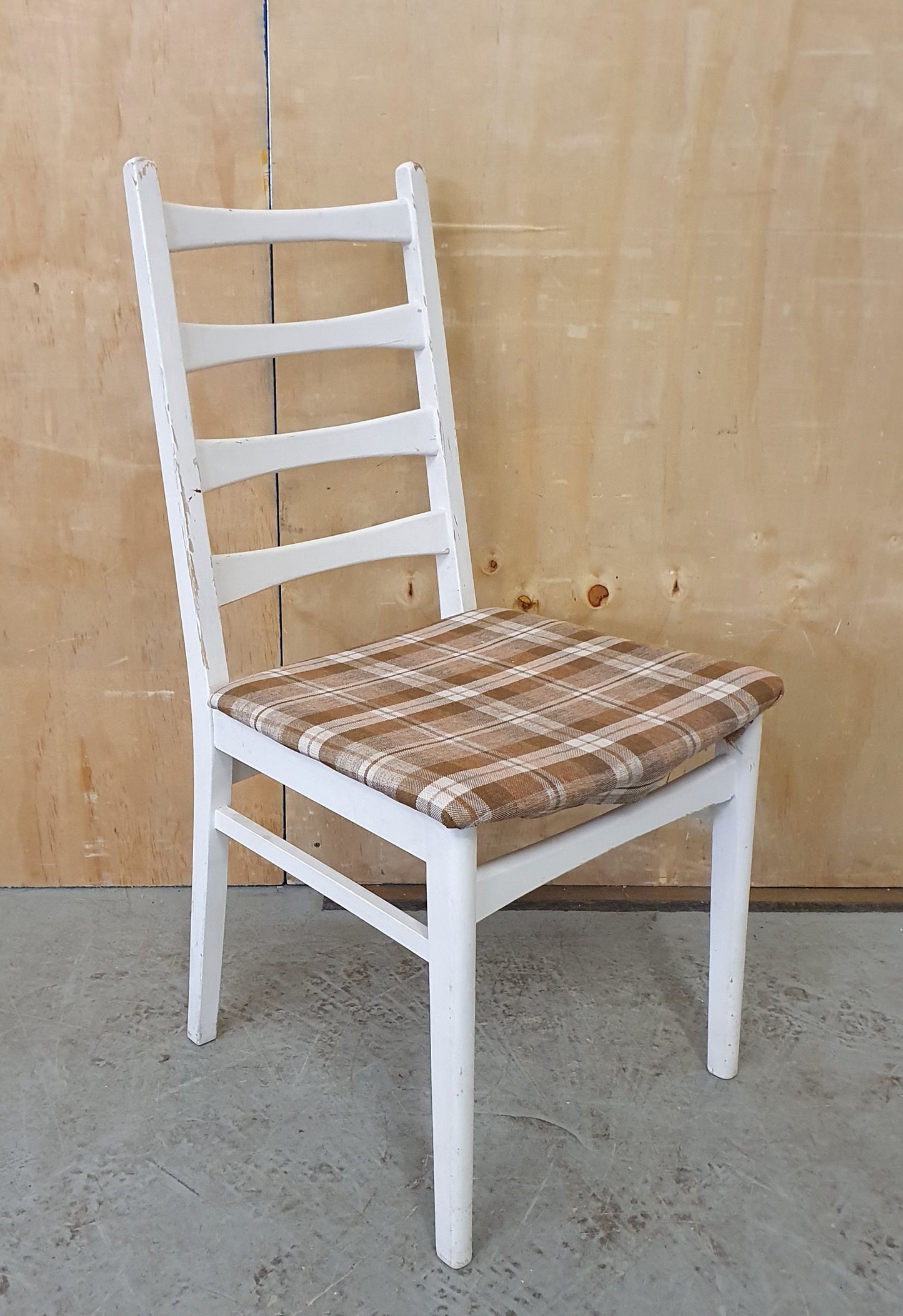 Single White Wood Dining Chair with Slatted Back Rest and Brown Check Fabric Seat Cover - EL104060