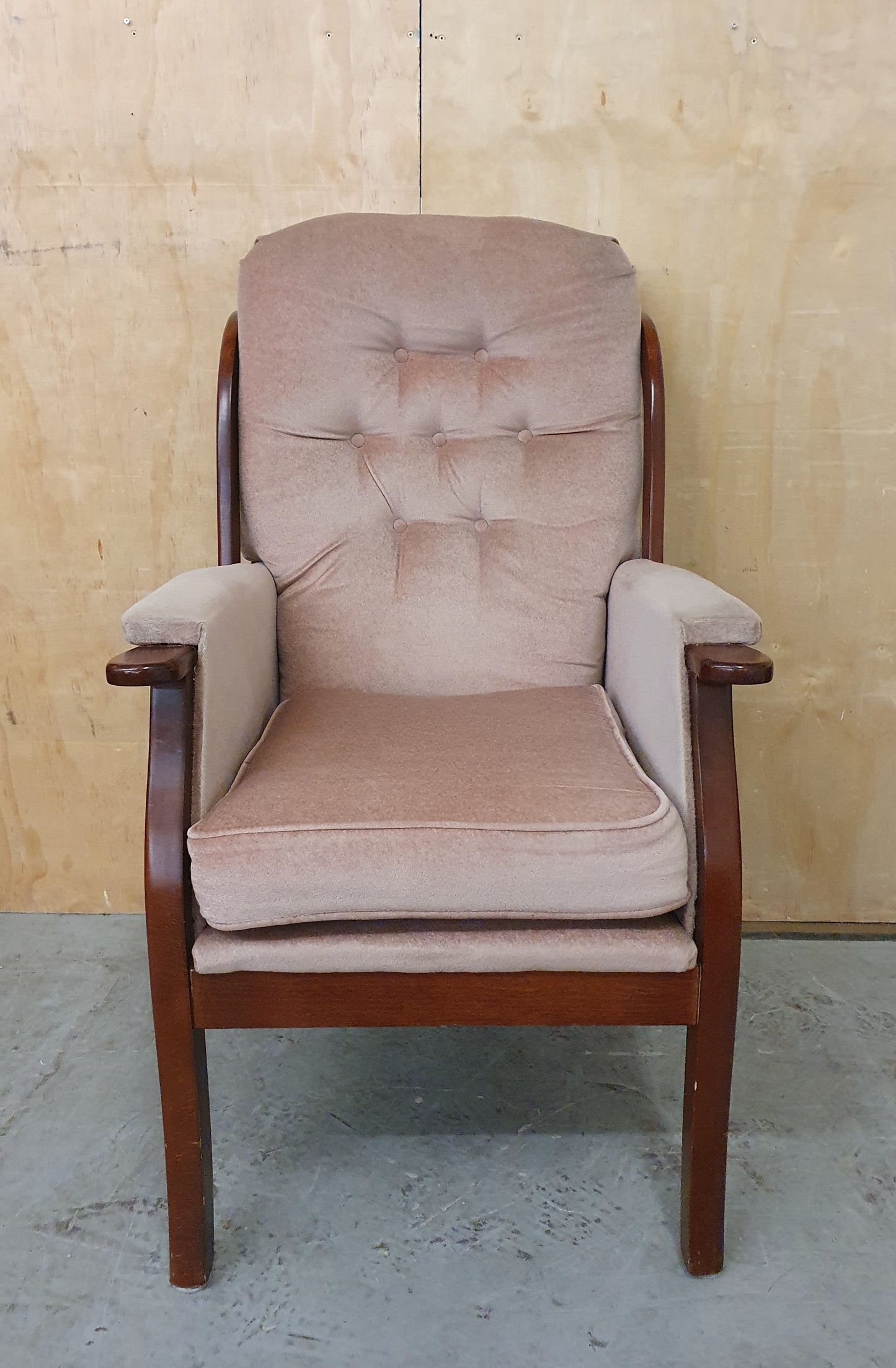 Maroon Velvet Armchair with Deep Buttoned Back Rest and Dark Wood Frame - 010825-01